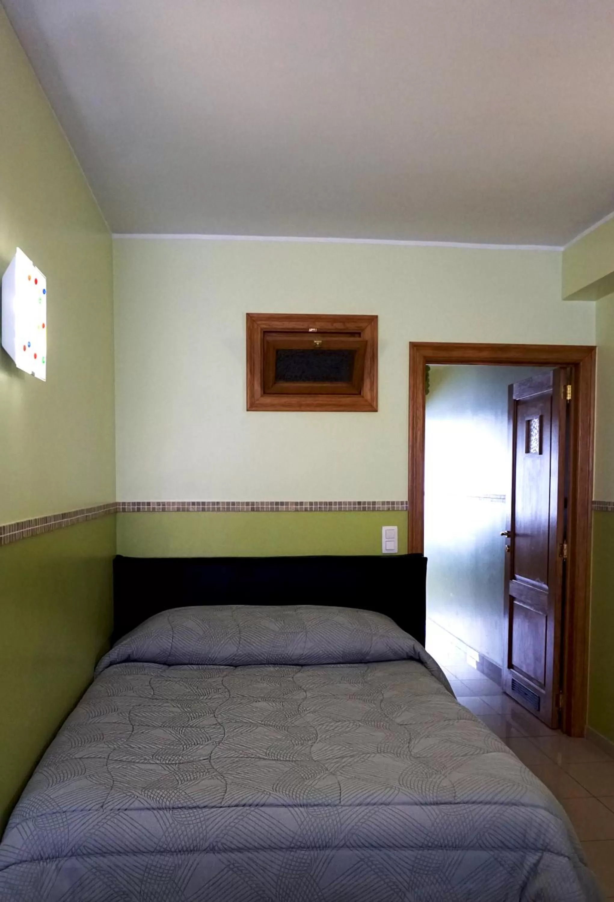 Bed in Aparthotel Résidence Bara Midi