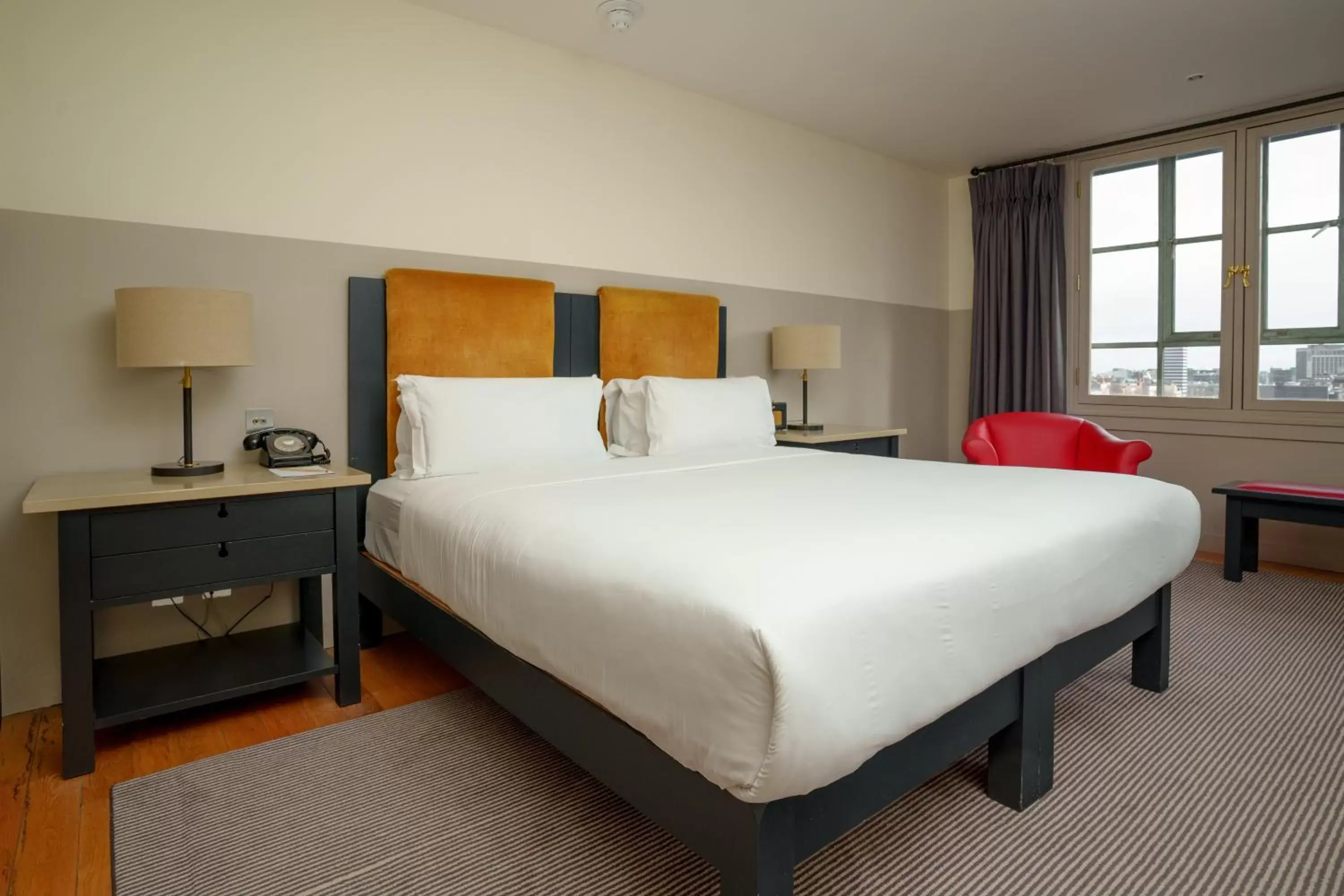 River View Suite in The Clarence River View Suite in The Clarence