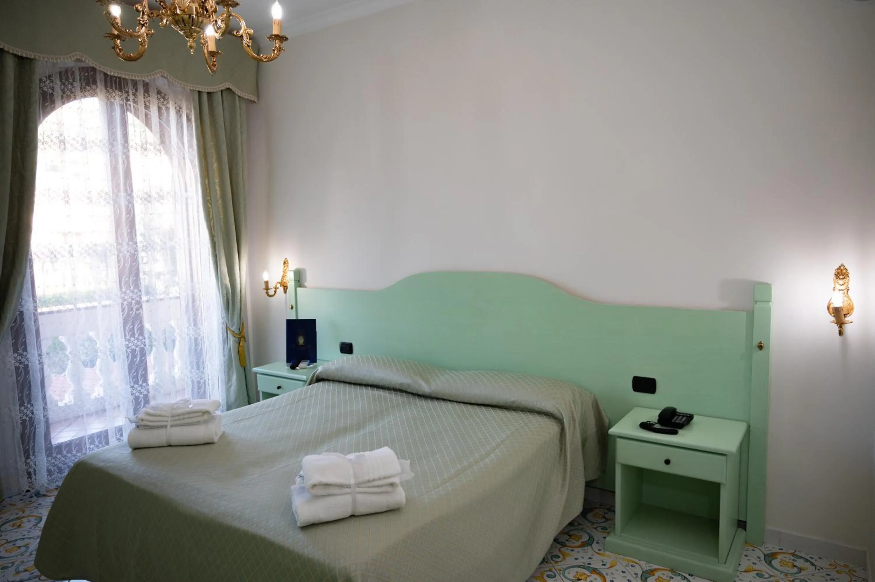 Photo of the whole room, Bed in Villa Le Zagare Relais & SPA