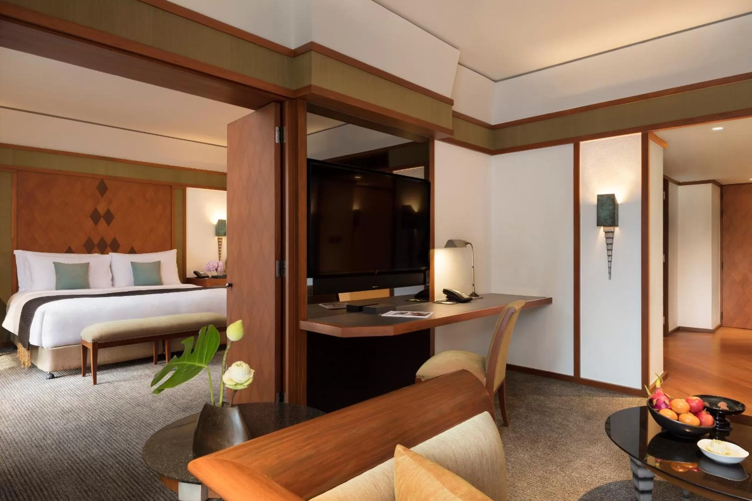 Deluxe Suite with Club Benefit in The Sukhothai Bangkok