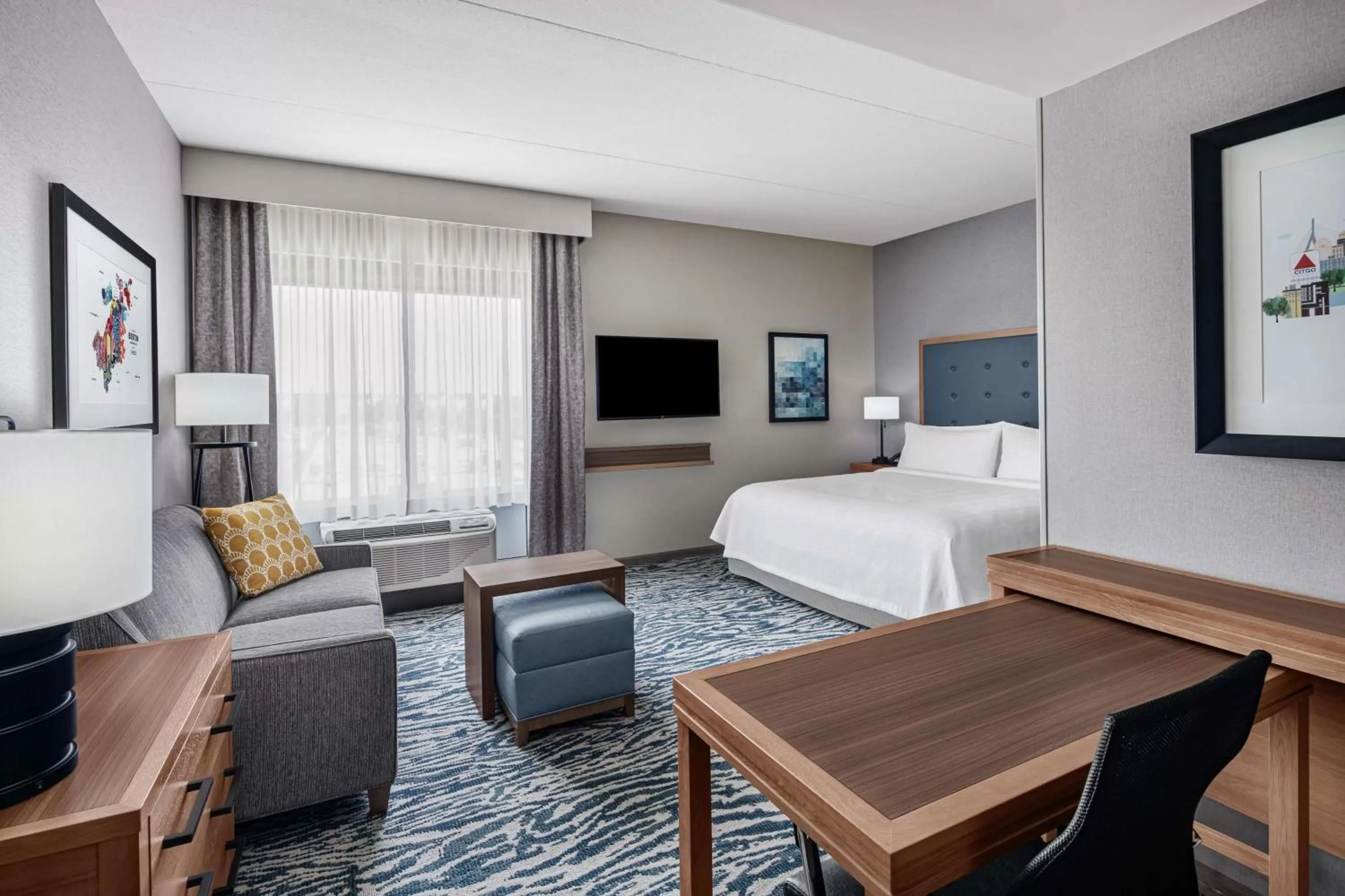 Living room, Bed in Homewood Suites by Hilton Boston Woburn