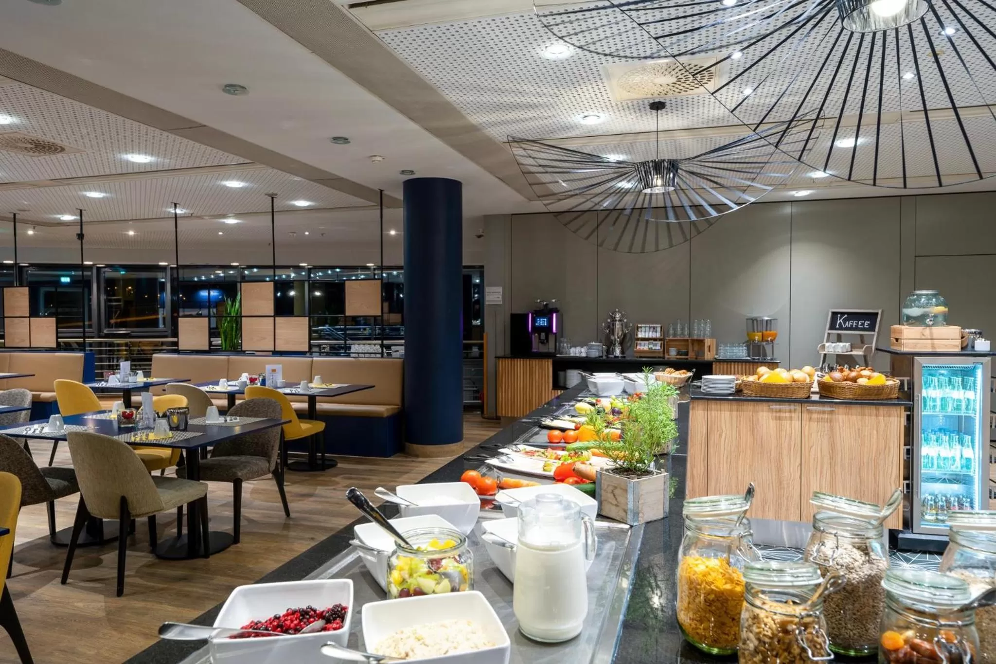 Breakfast in voco Dusseldorf Seestern by IHG