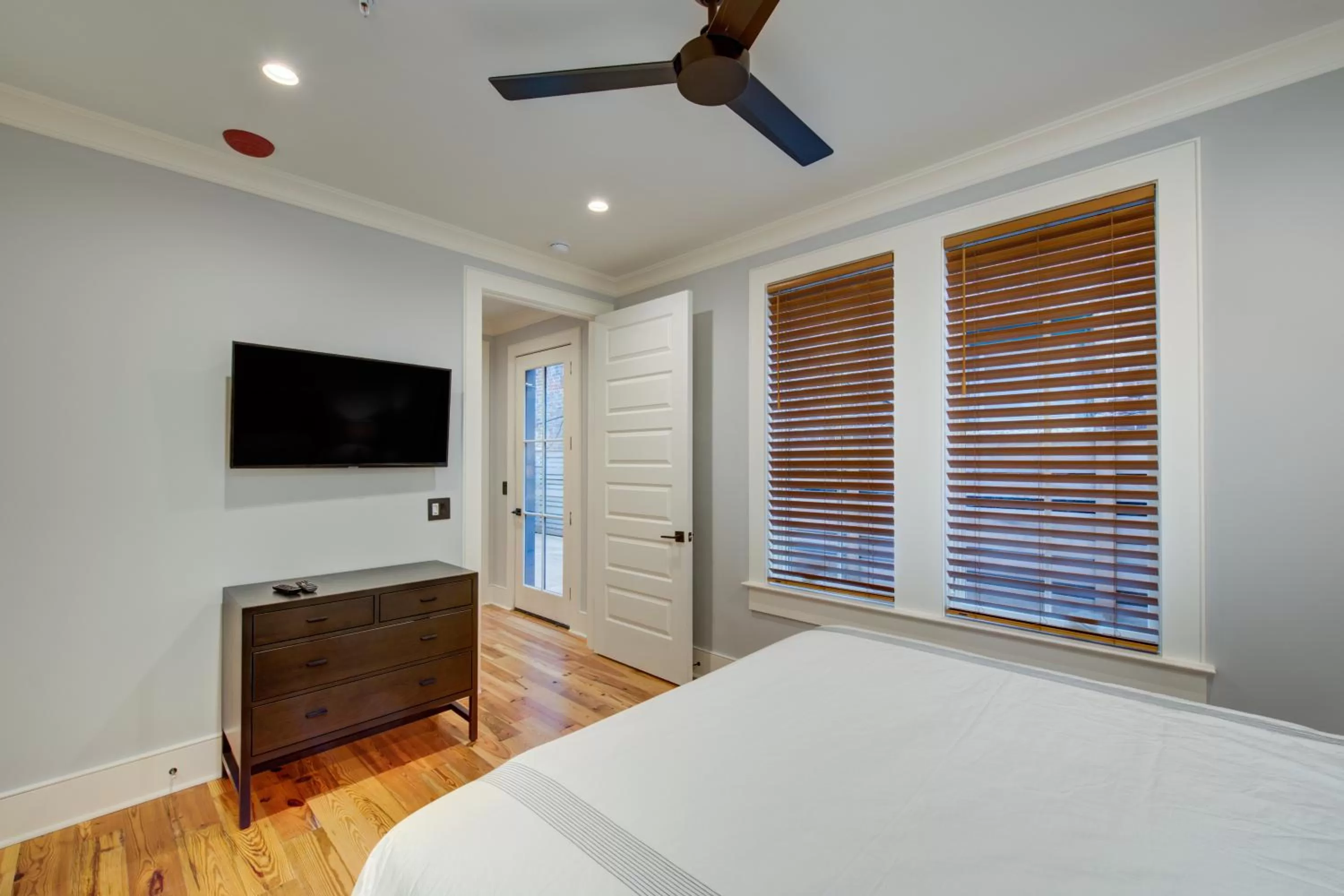 Bed in The Quarters on King