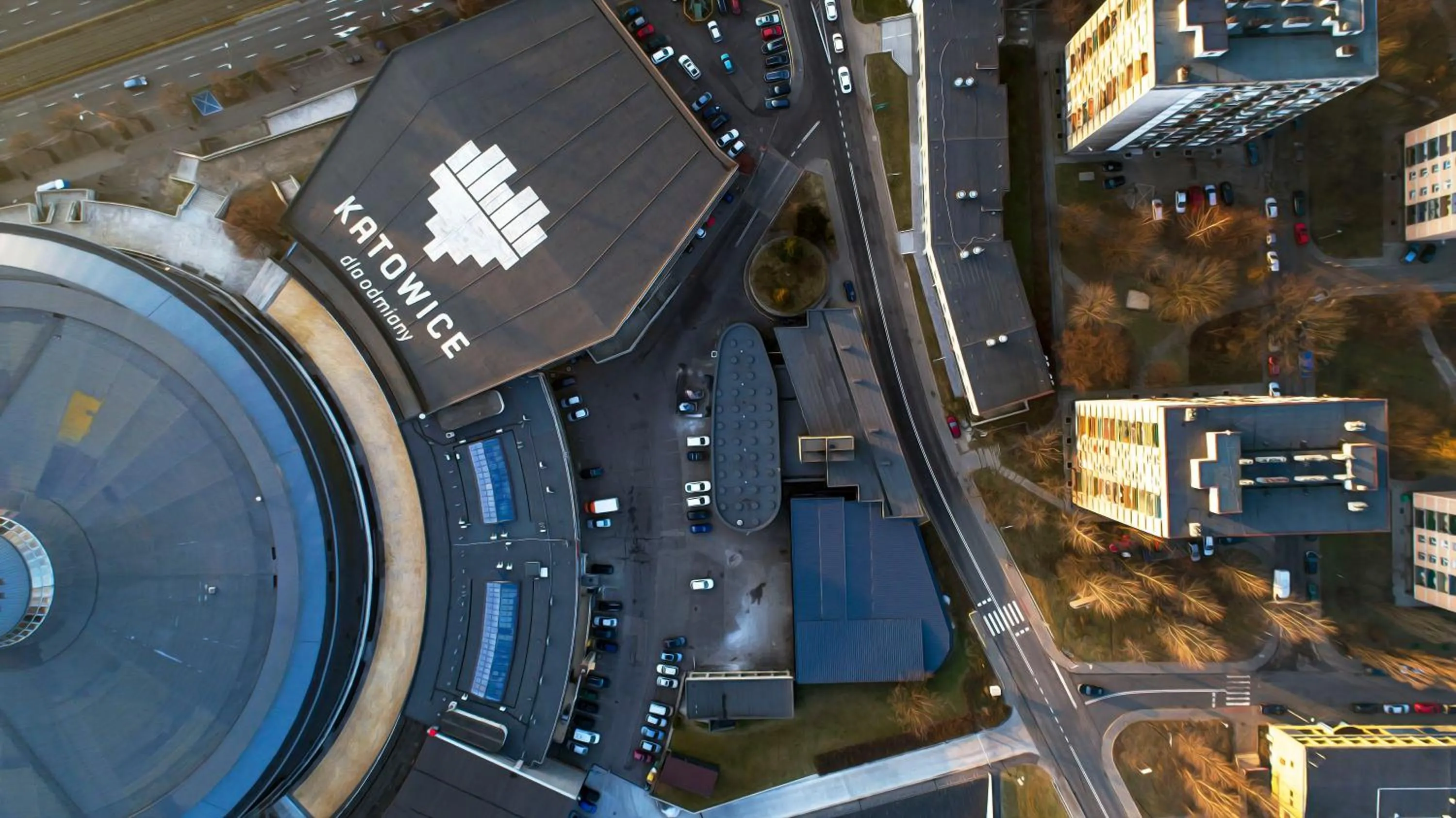 Property building in Hotel Diament Spodek