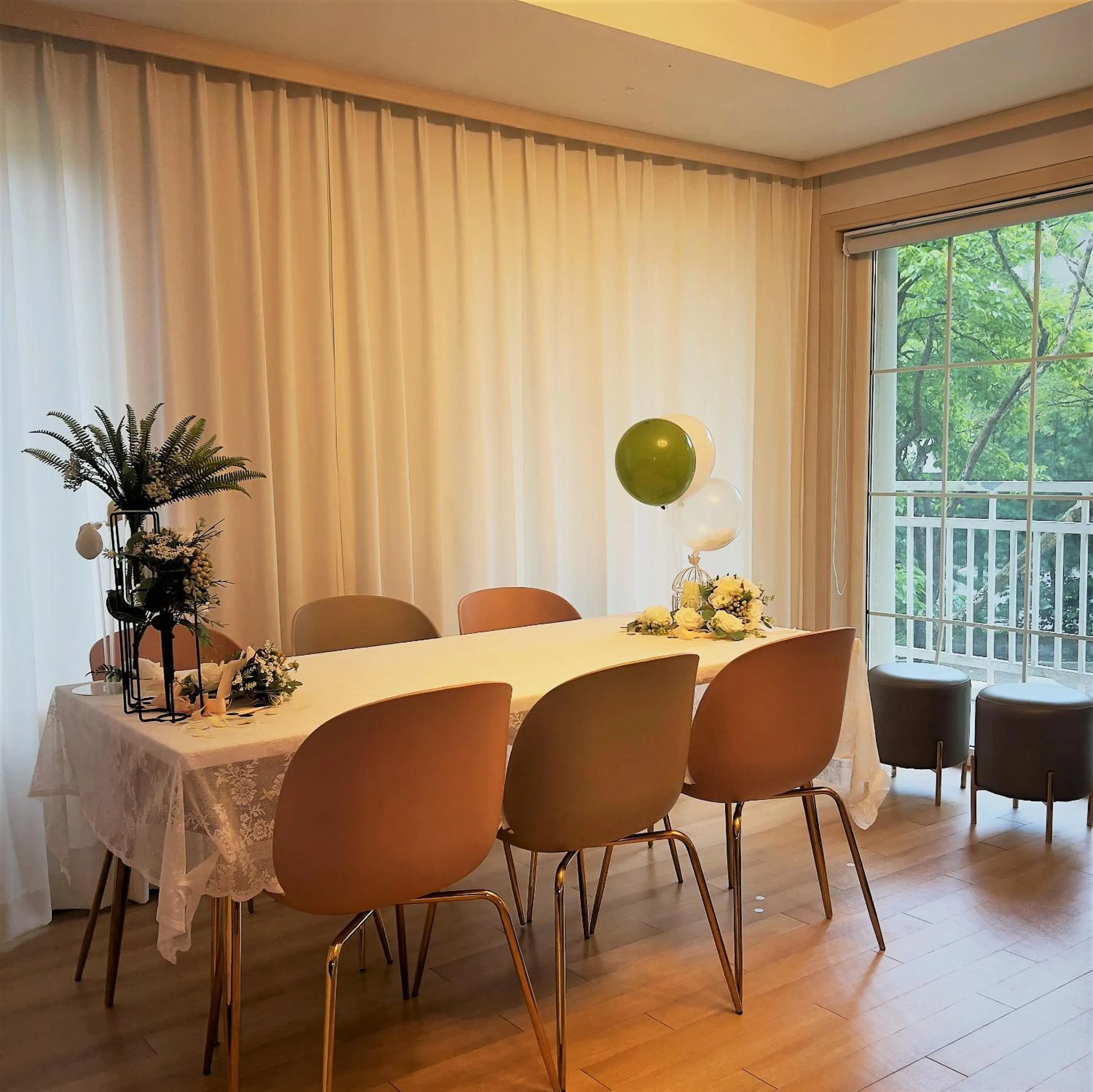 Seating area in Gyeongju Mauna Ocean Resort