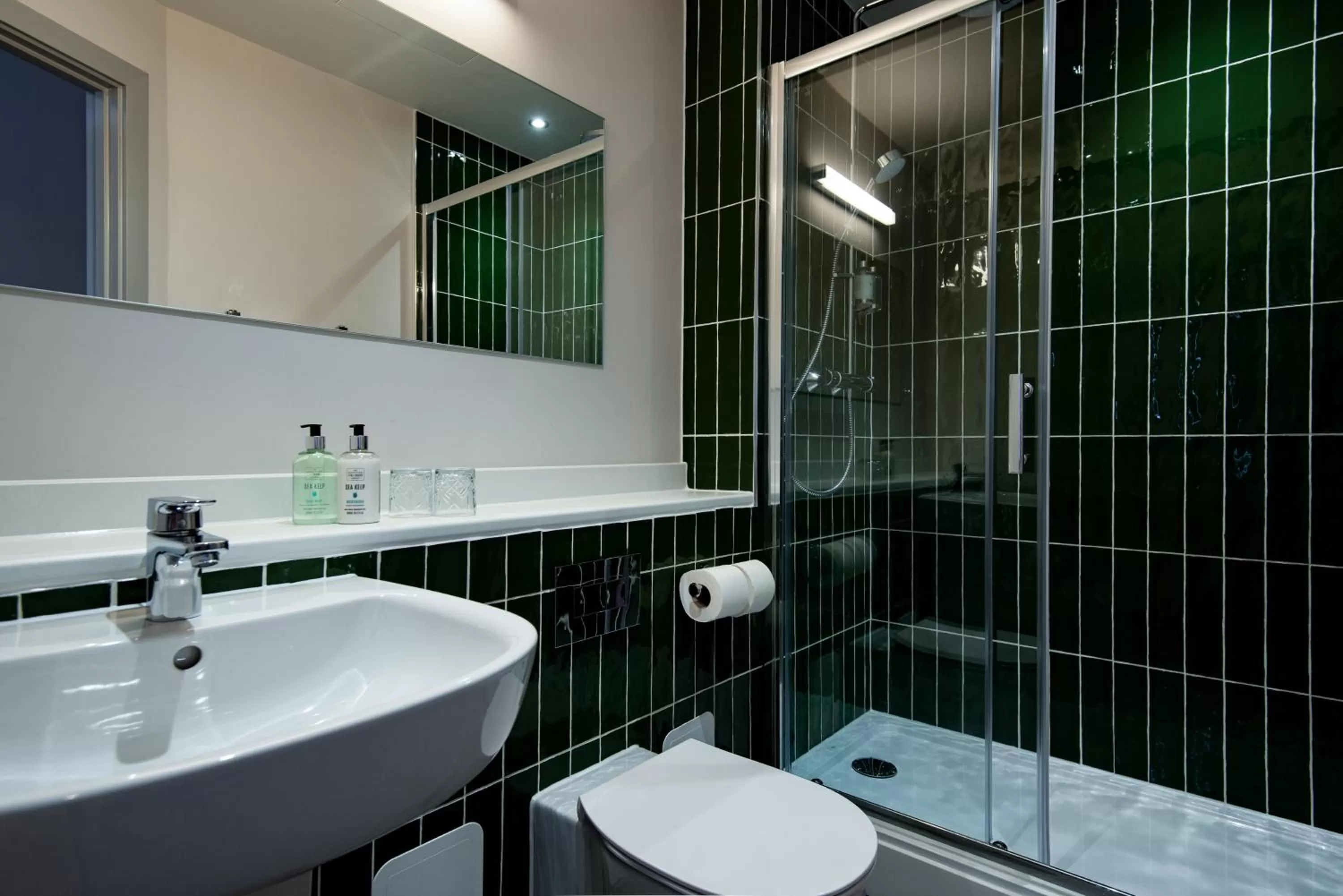 Bathroom in The Northallerton Inn - The Inn Collection Group