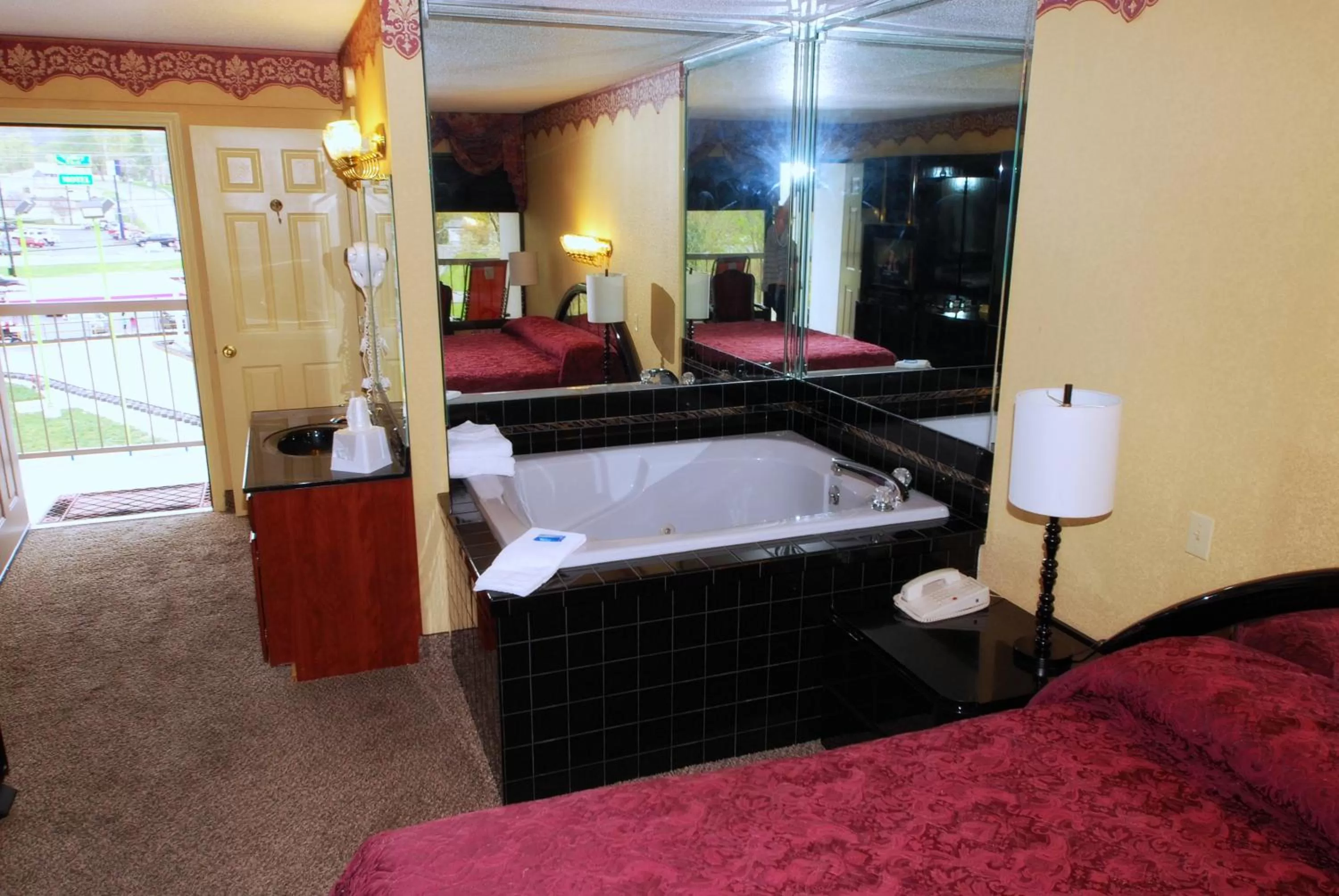 Decorative detail, Bathroom in Rivergate Mountain Lodge