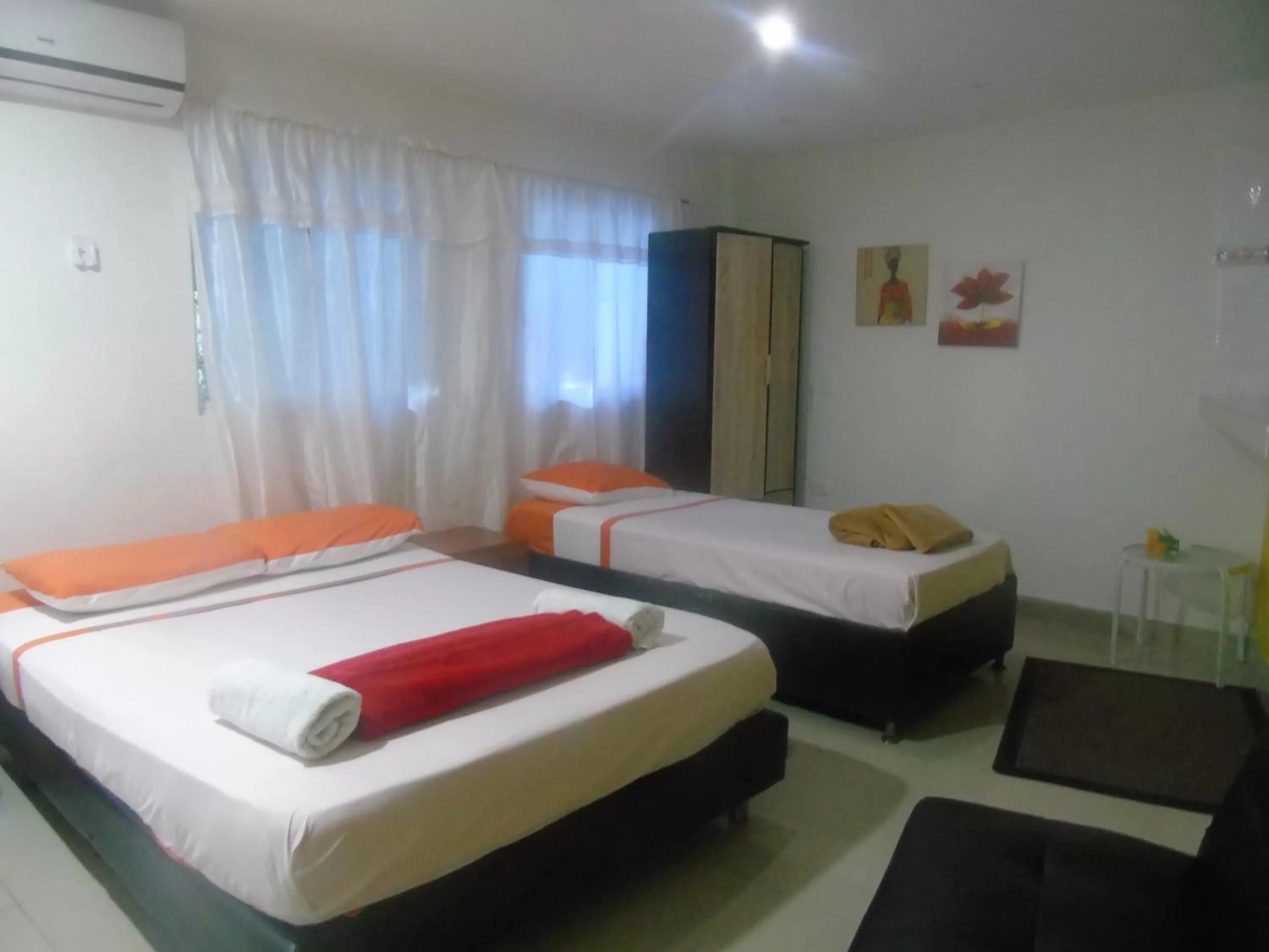 Bedroom, Bed in Posada Miss Joyce House