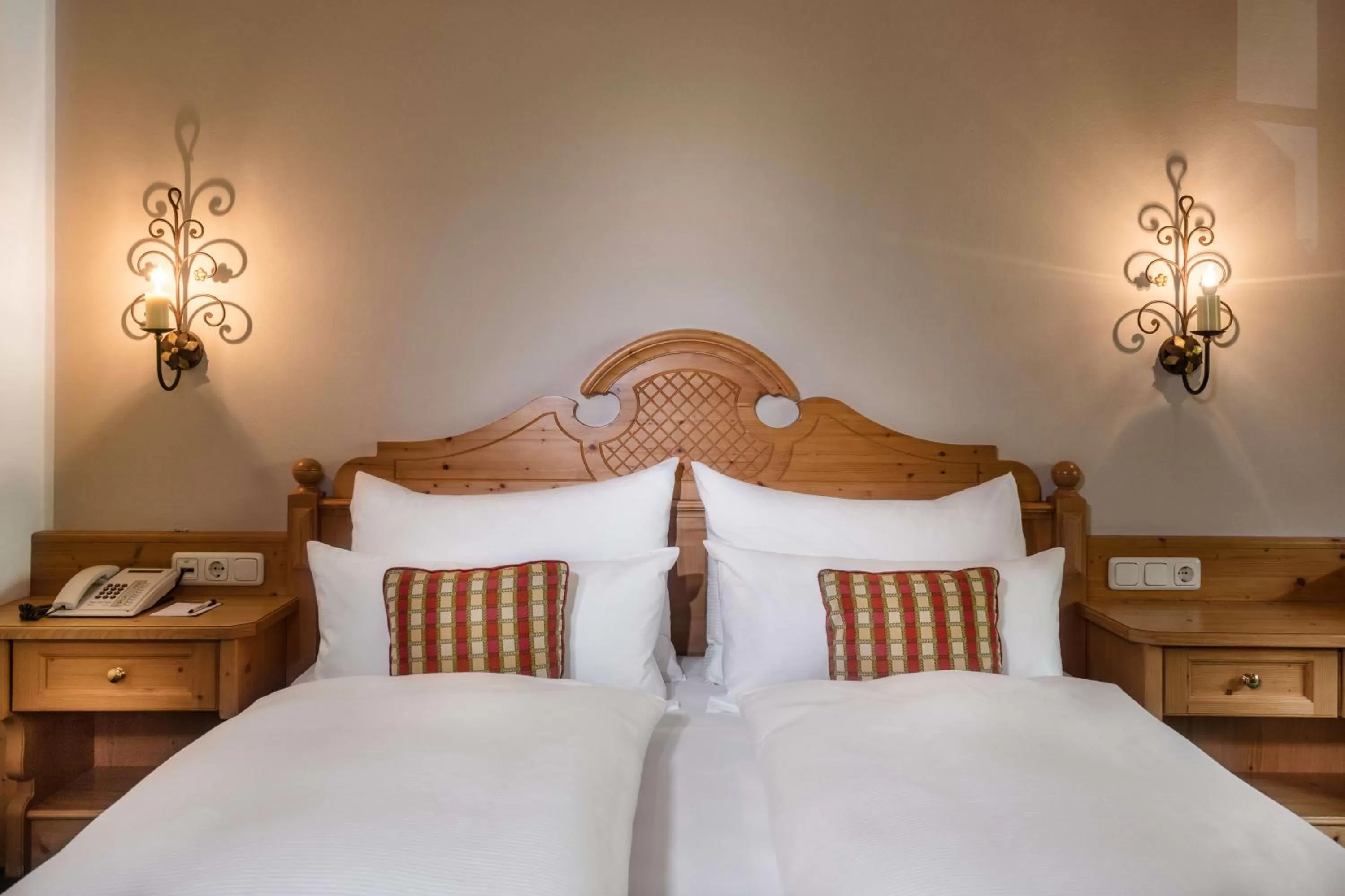 Bedroom, Bed in Alpines Lifestyle Hotel Tannenhof