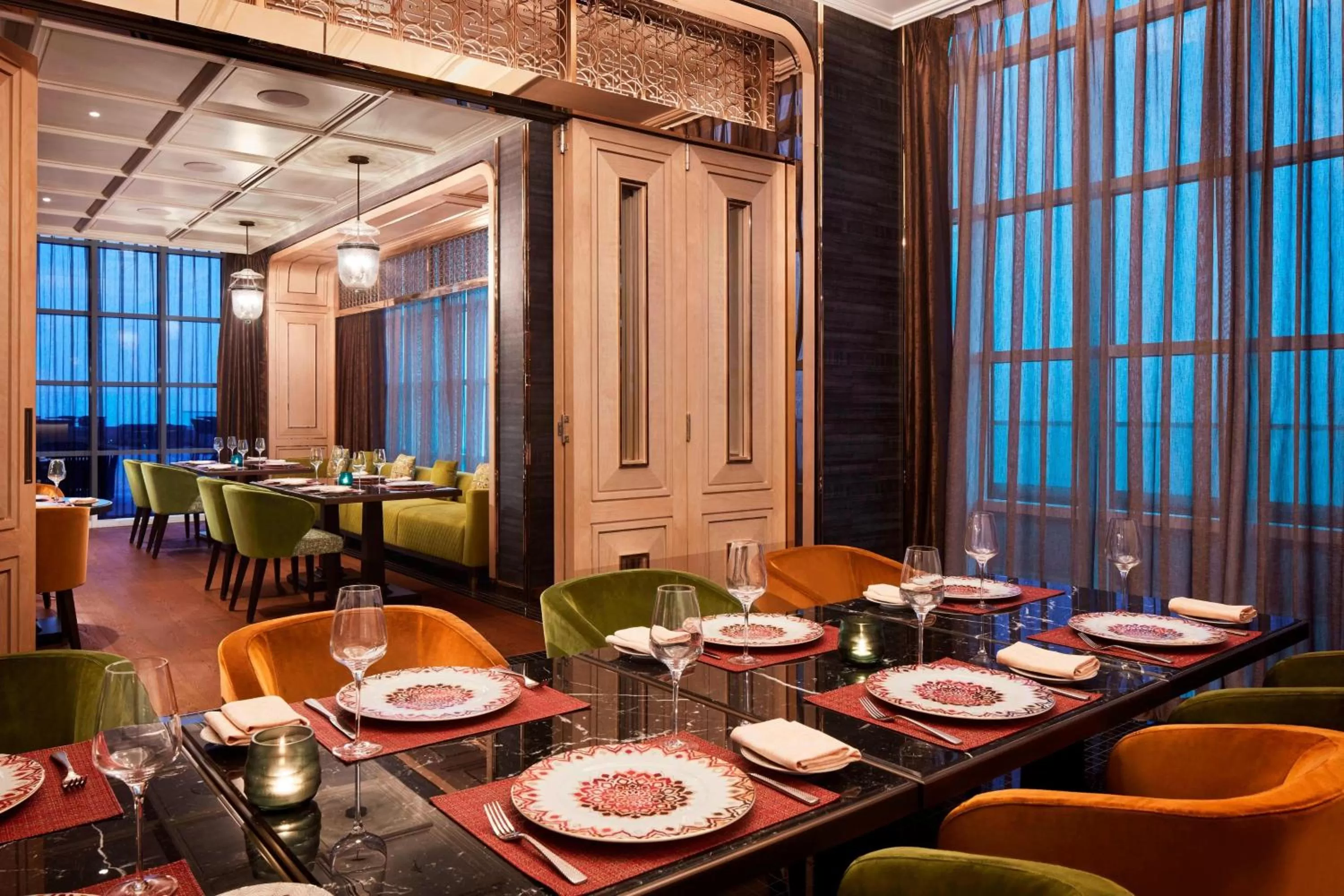 Restaurant/places to eat in The Ritz-Carlton, Pune