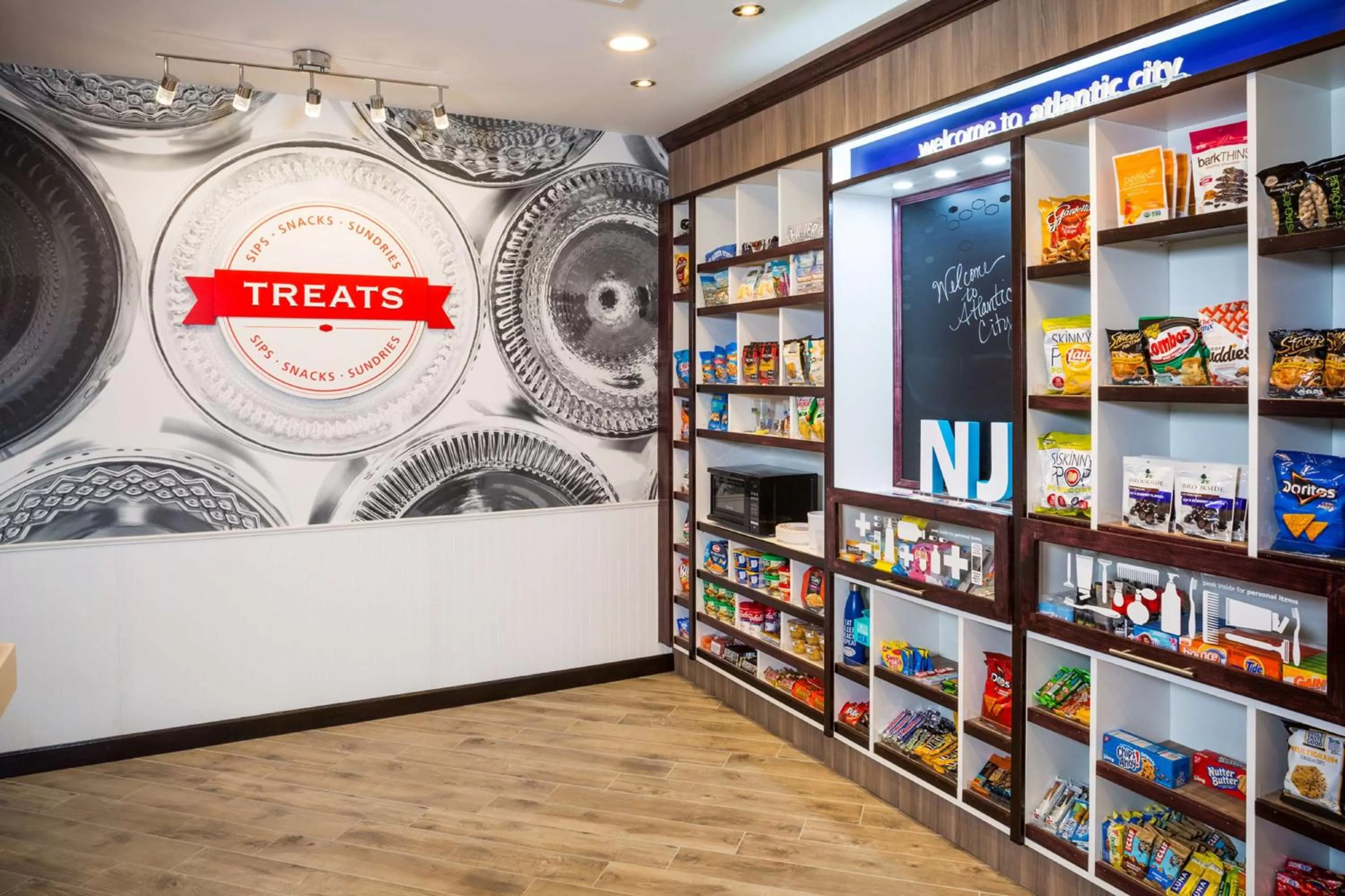 Restaurant/places to eat in Hampton Inn Atlantic City/Absecon, NJ