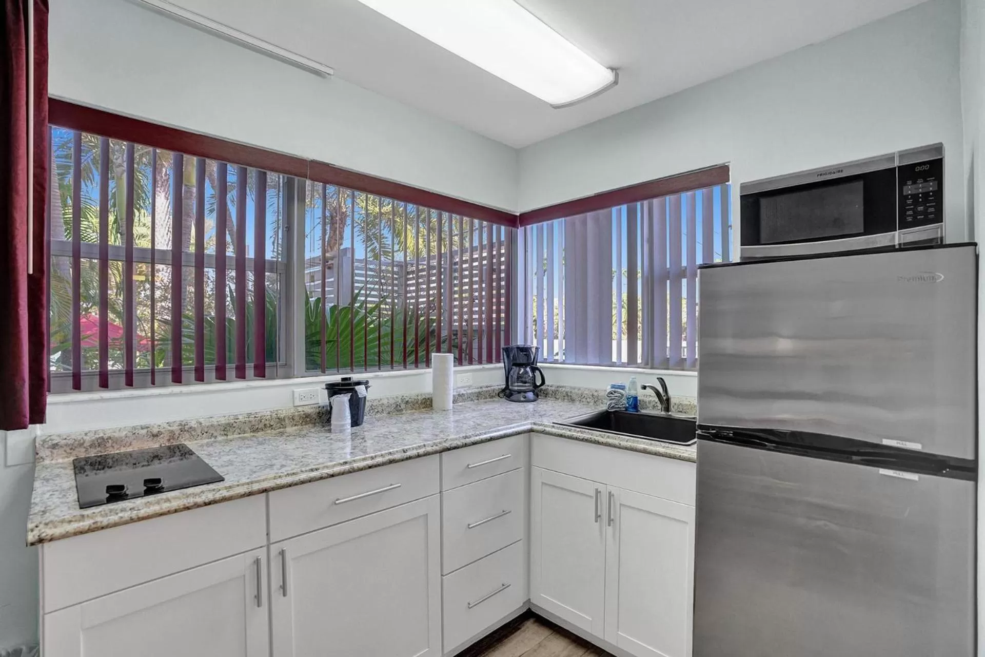 Kitchen or kitchenette, Kitchen/Kitchenette in The Worthington Resorts - Clothing Optional - Men Only - Solo hombres