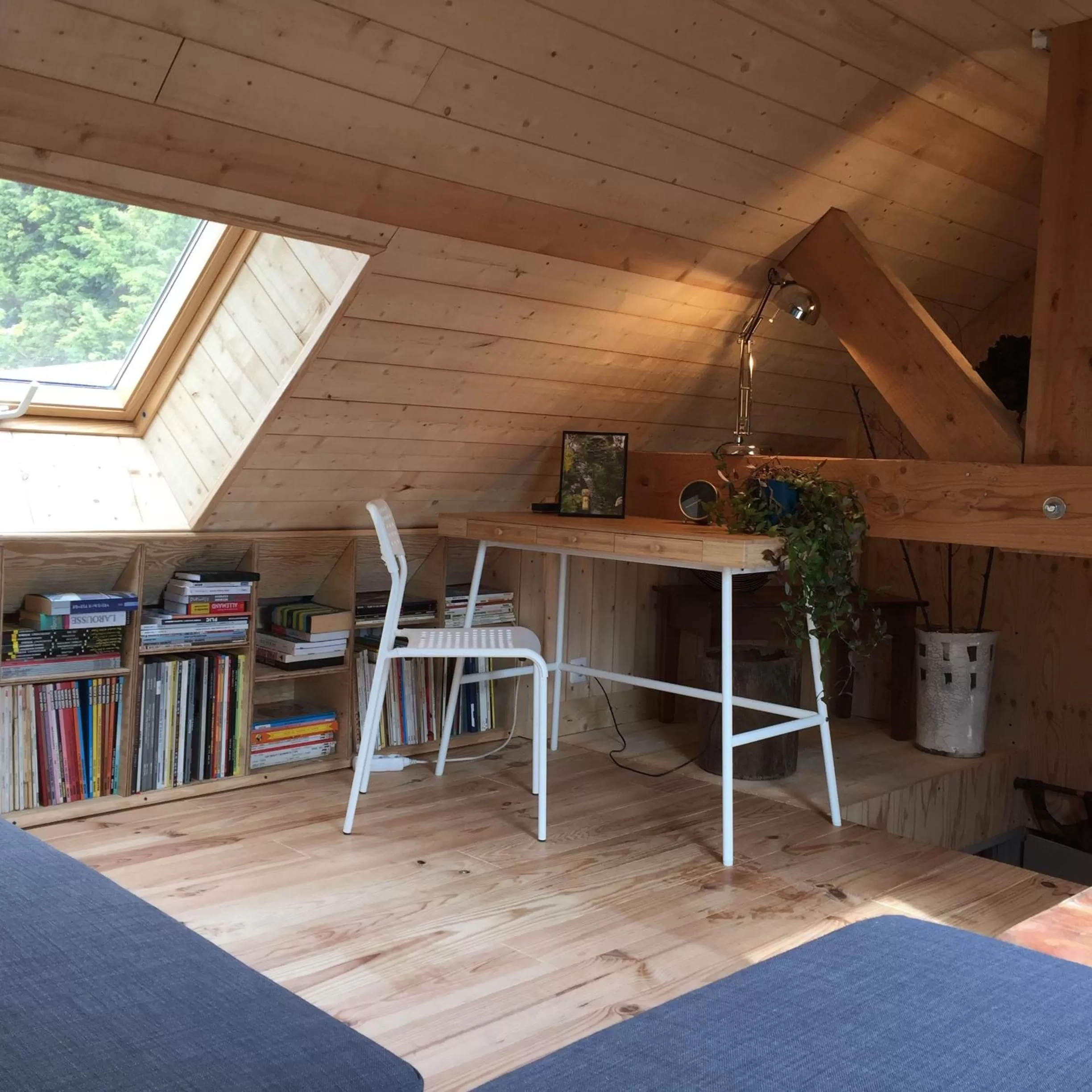 Seating area in Les 3 Koïs