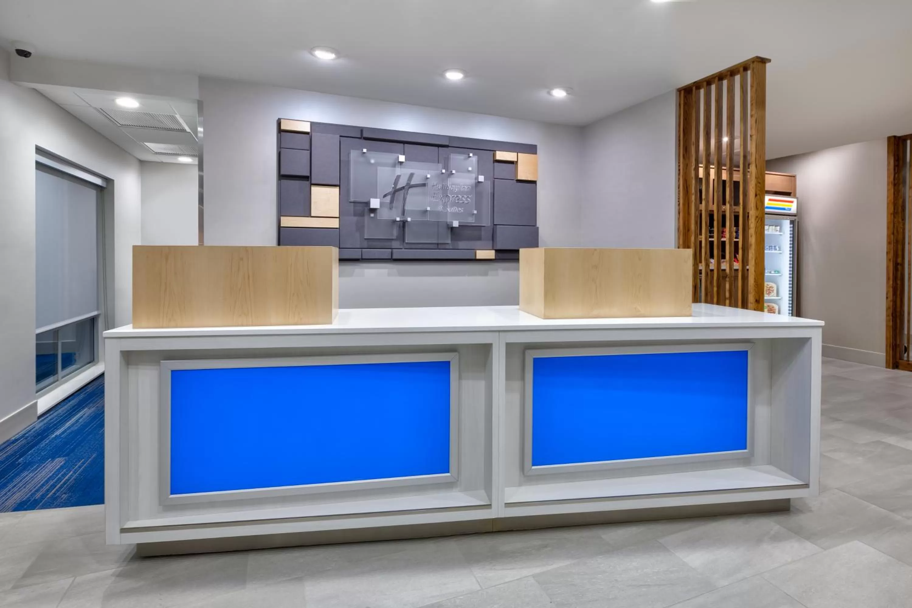 Lobby or reception in Holiday Inn Express & Suites Wooster by IHG