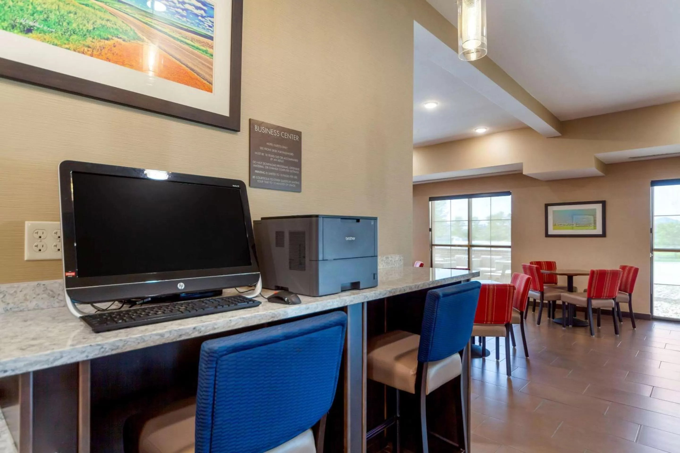 Business facilities in Comfort Suites