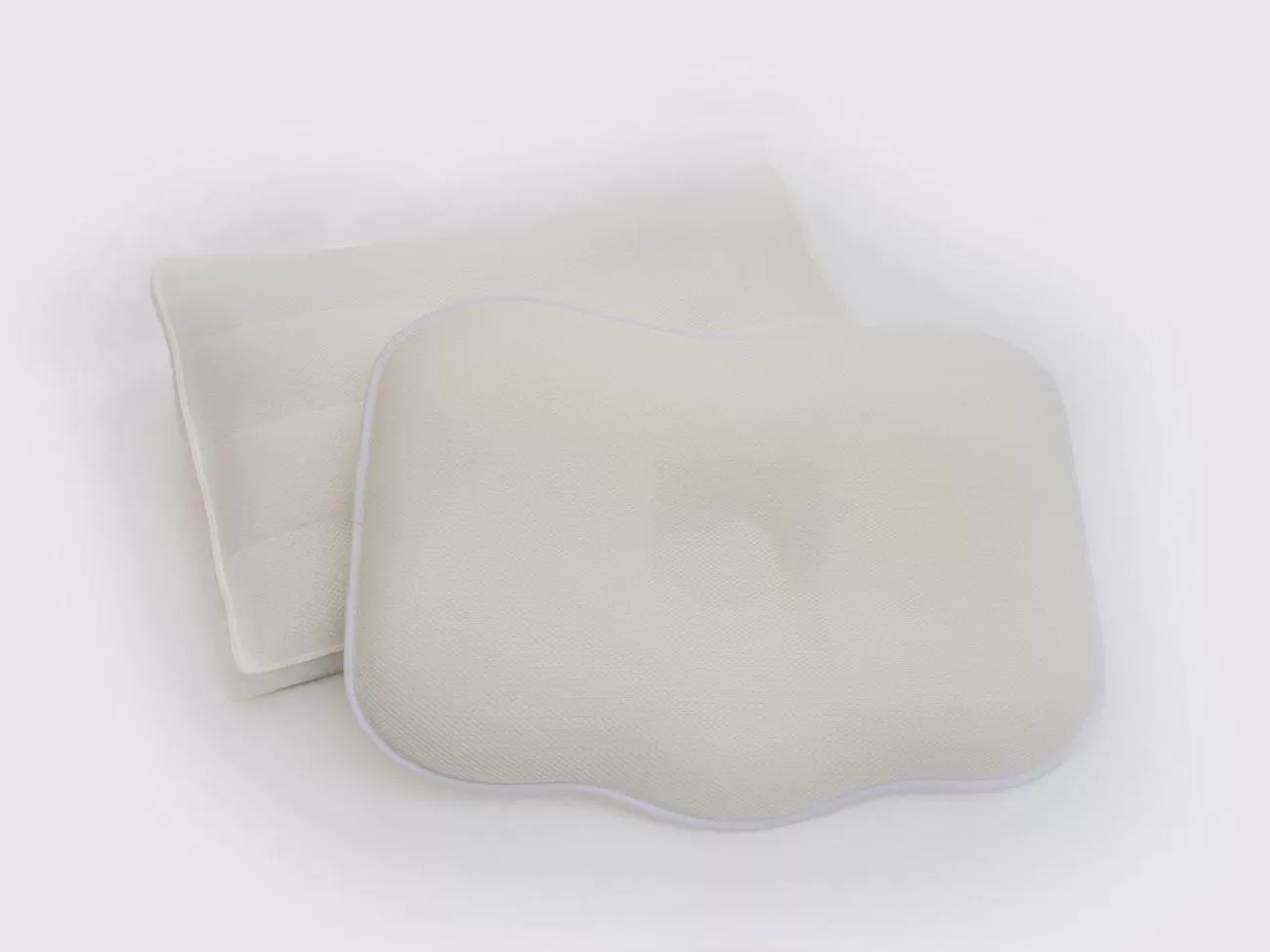 Bed in APA Hotel Kobe Sannomiya