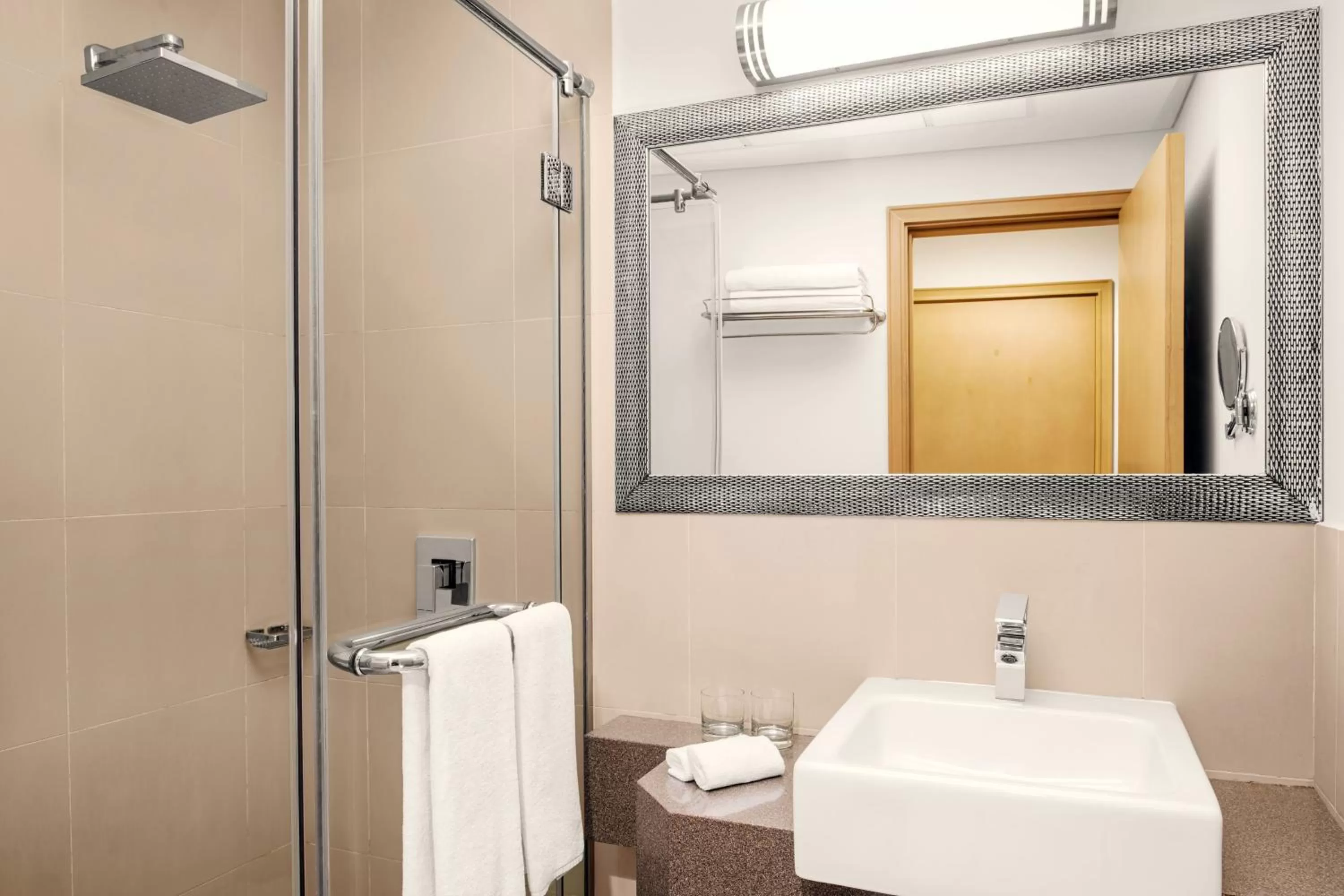 Shower in Adagio Premium Dubai Al Barsha