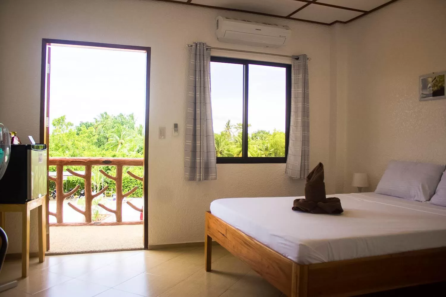 Jugalis Hotel and Restaurant