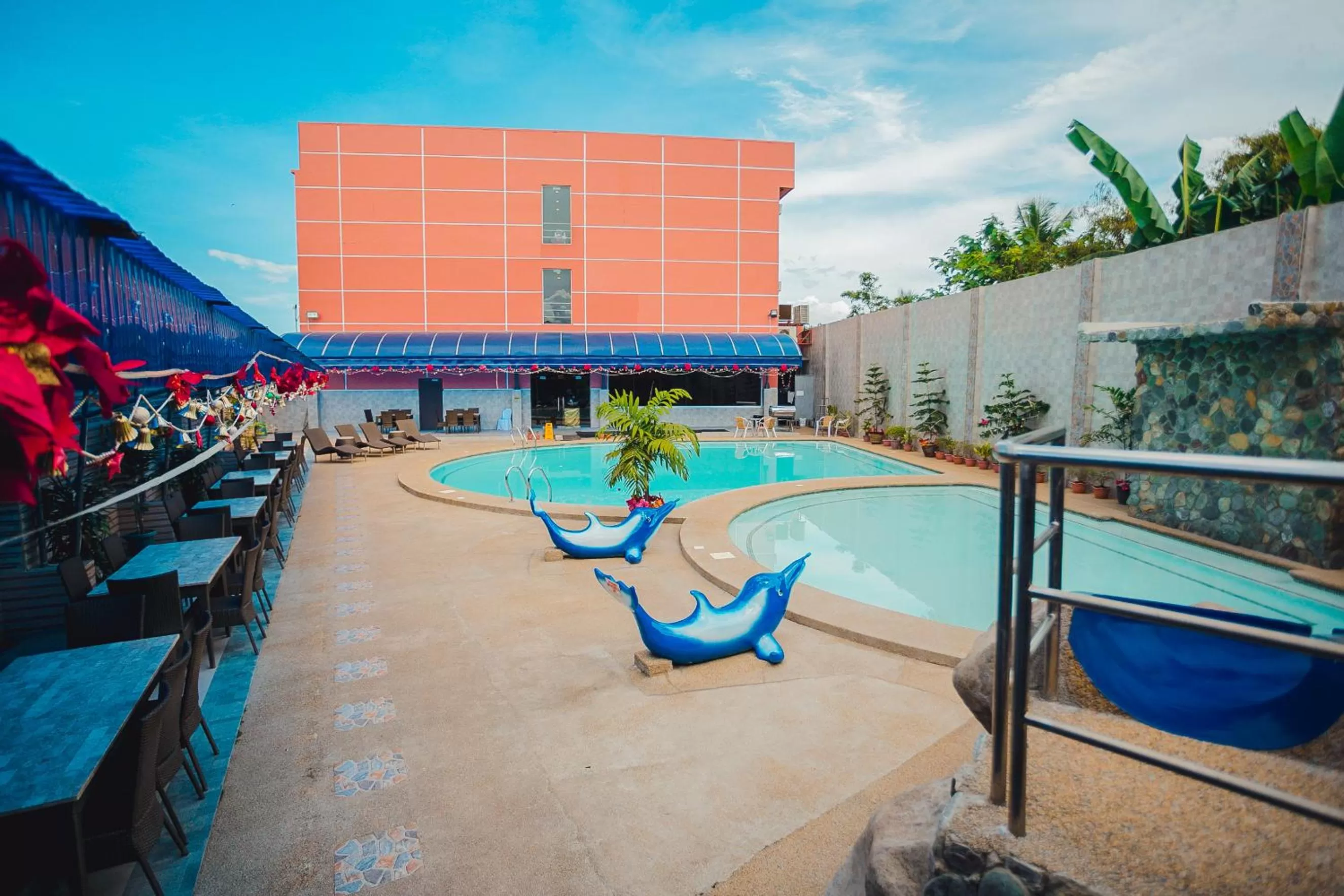 Swimming pool in Butuan Grand Palace Hotel