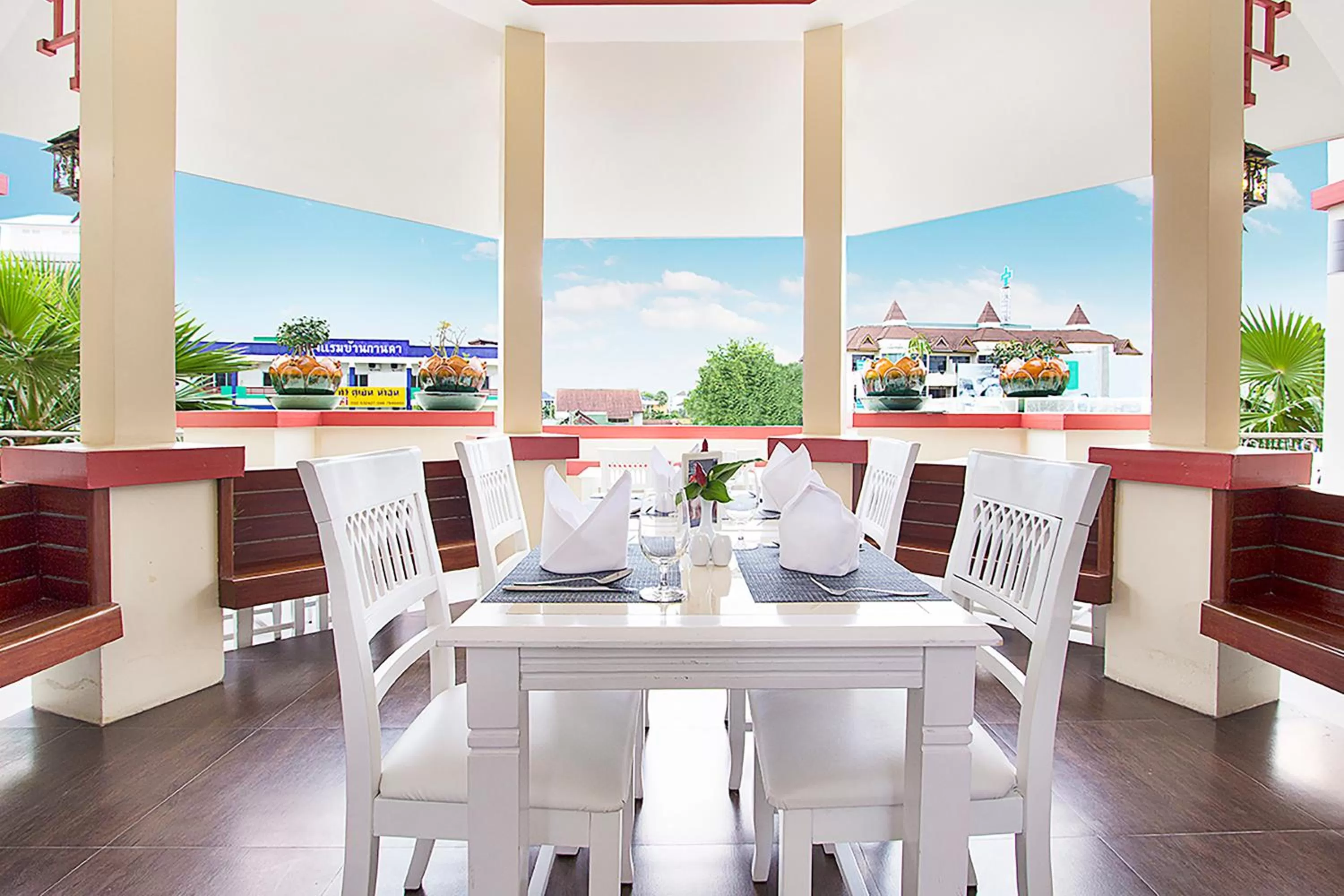 Restaurant/places to eat in Kiang Haad Beach Hua Hin