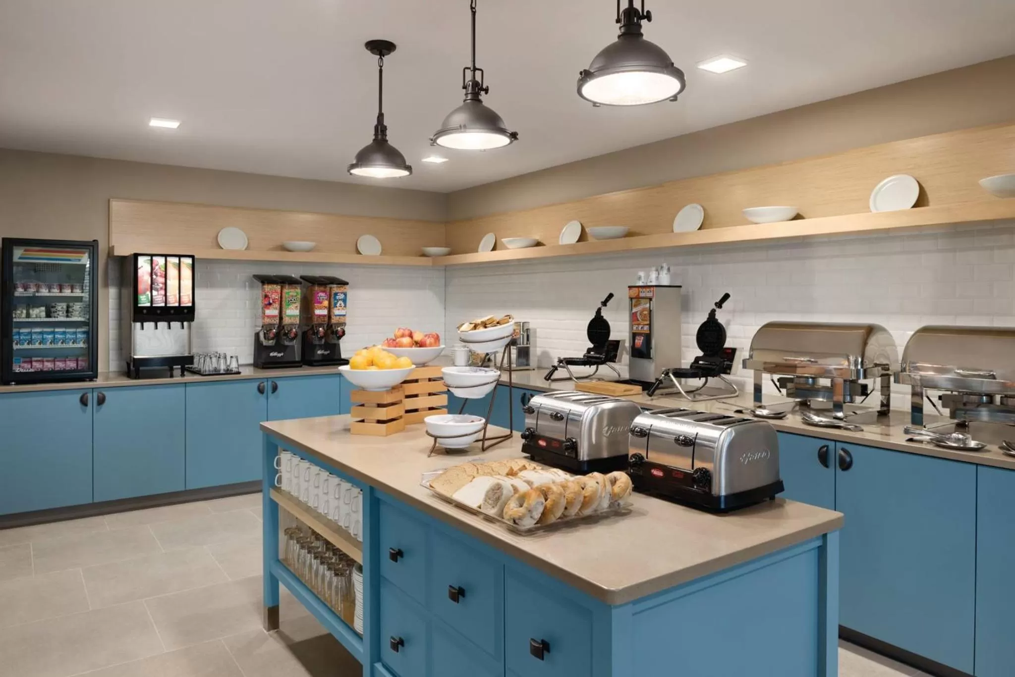 Food in Country Inn & Suites by Radisson, Ft Atkinson, WI