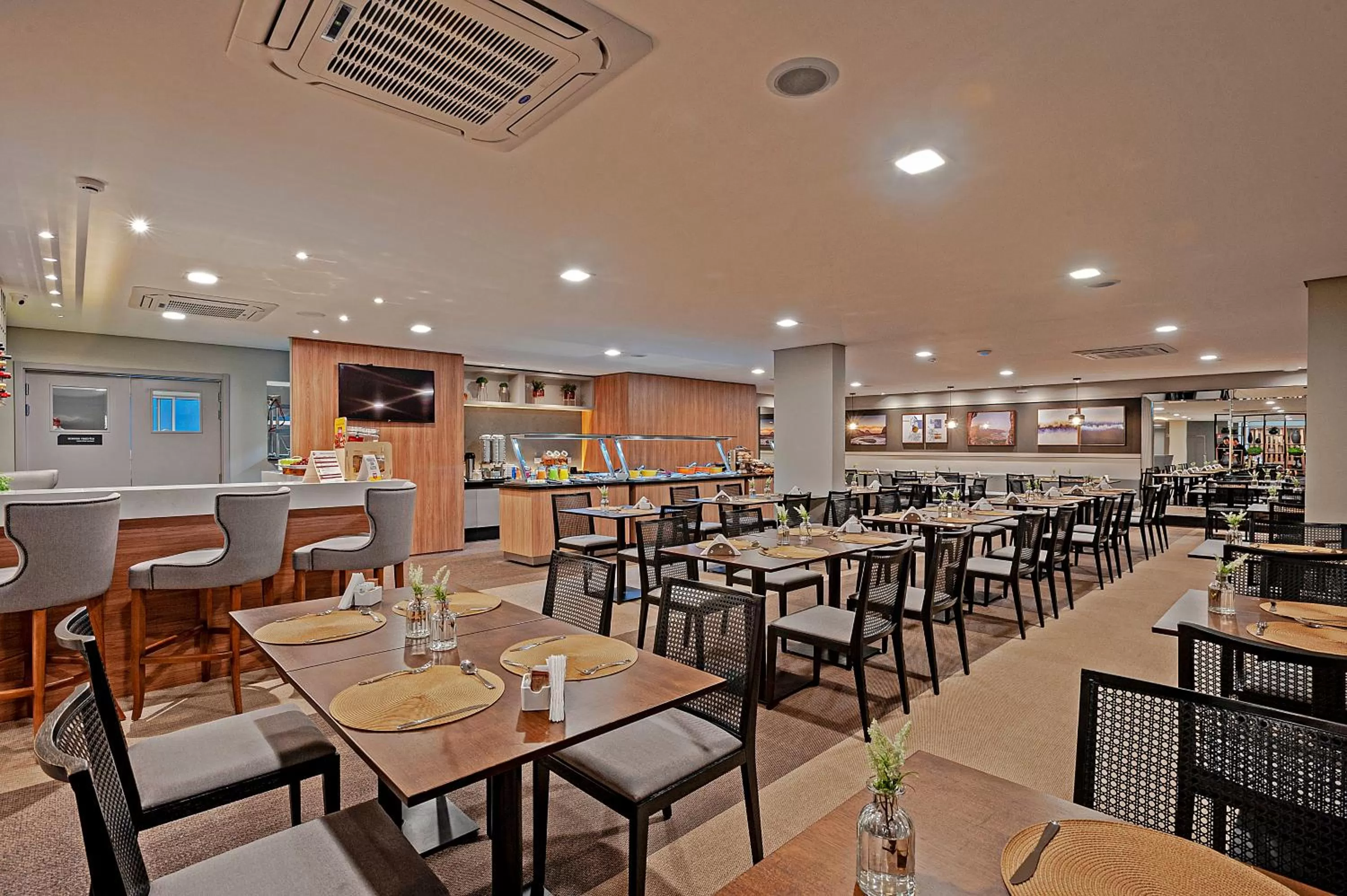 Restaurant/places to eat in Slaviero Curitiba Aeroporto