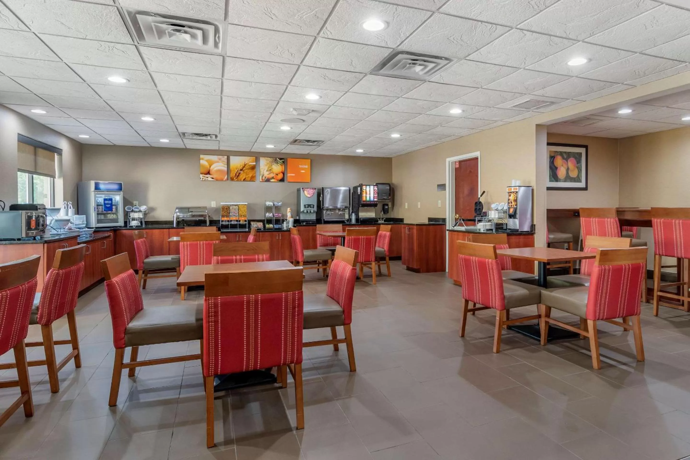 Restaurant/places to eat in Comfort Suites Woodstock - Atlanta North