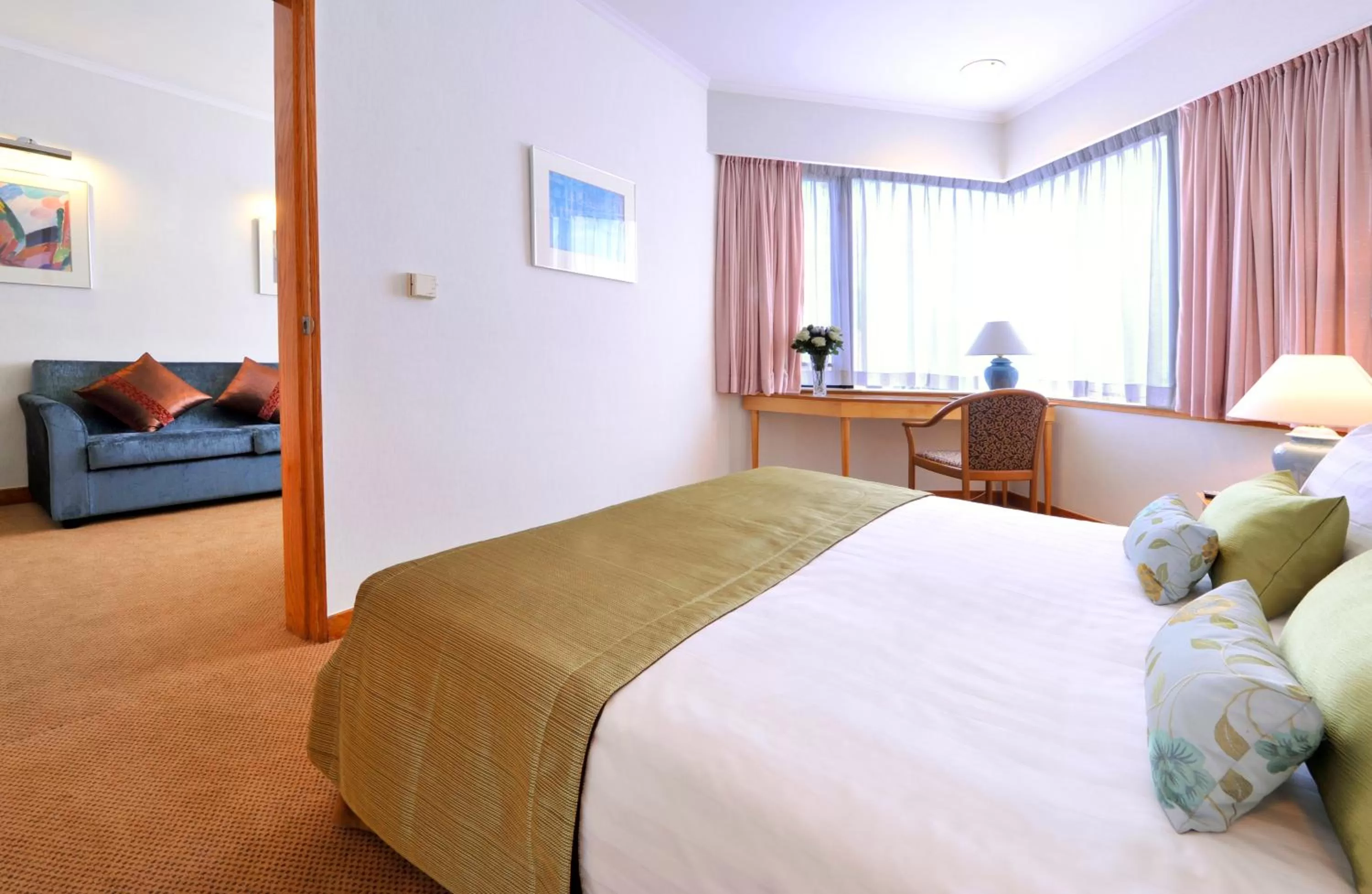 Bed in The Kimberley Hotel