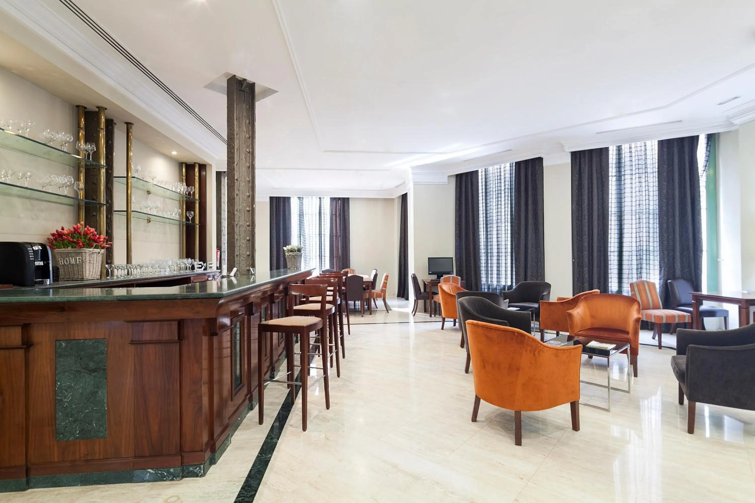 Lounge or bar in Exe Laietana Palace