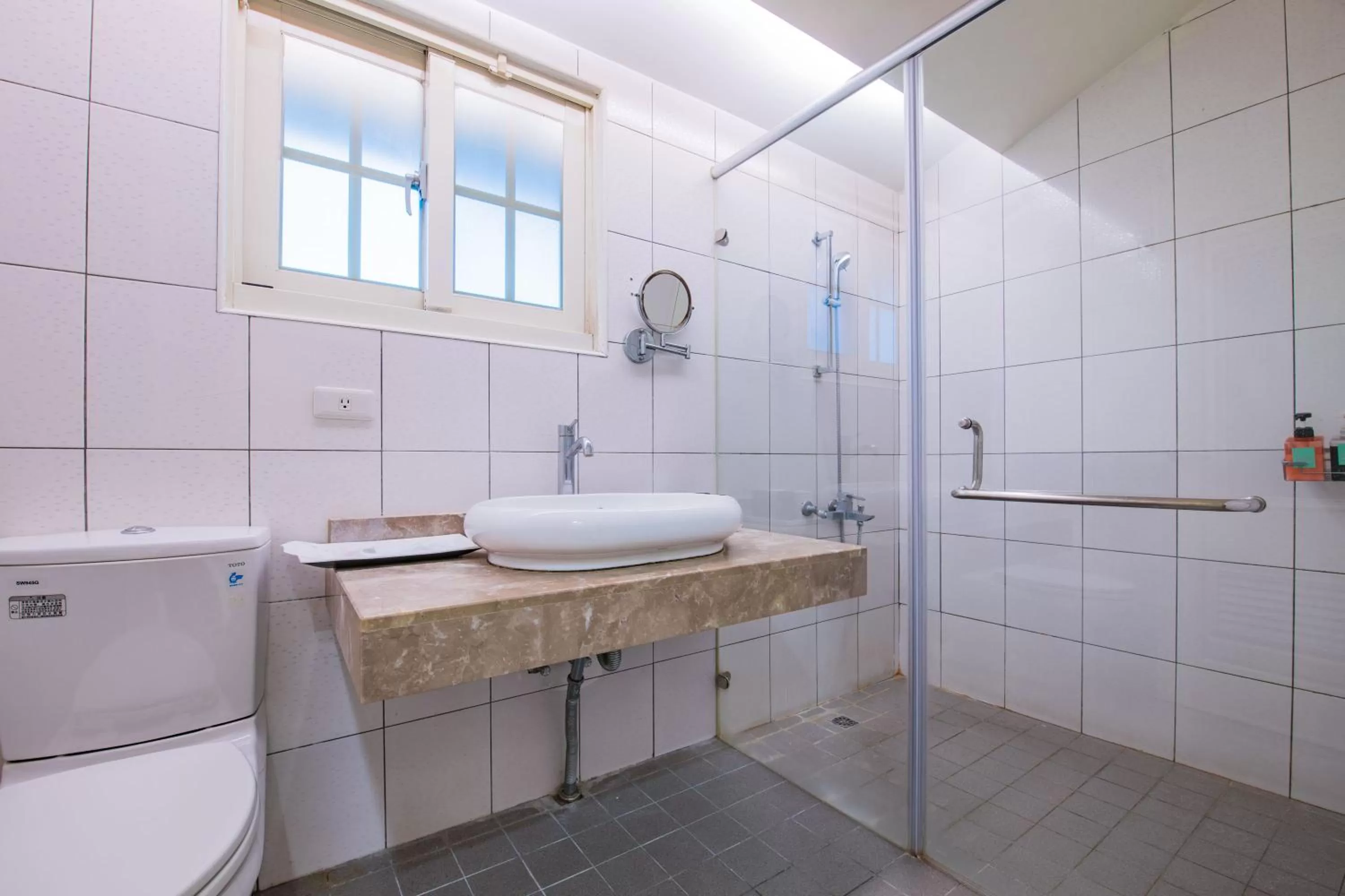 Bathroom in Pisces06