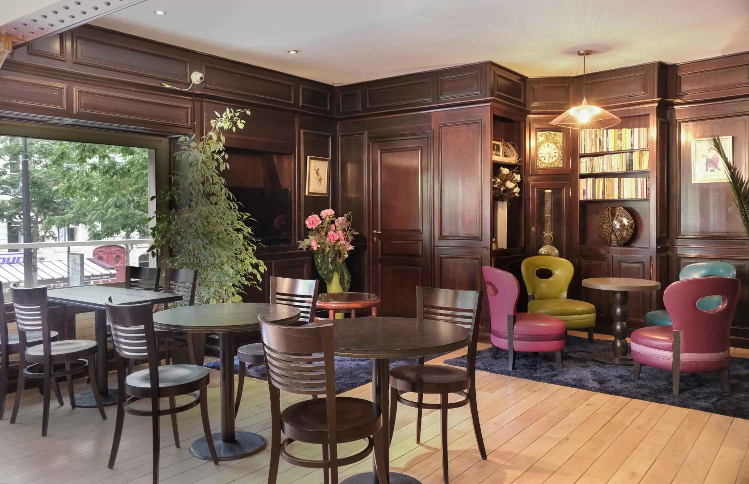 Breakfast in Hotel London