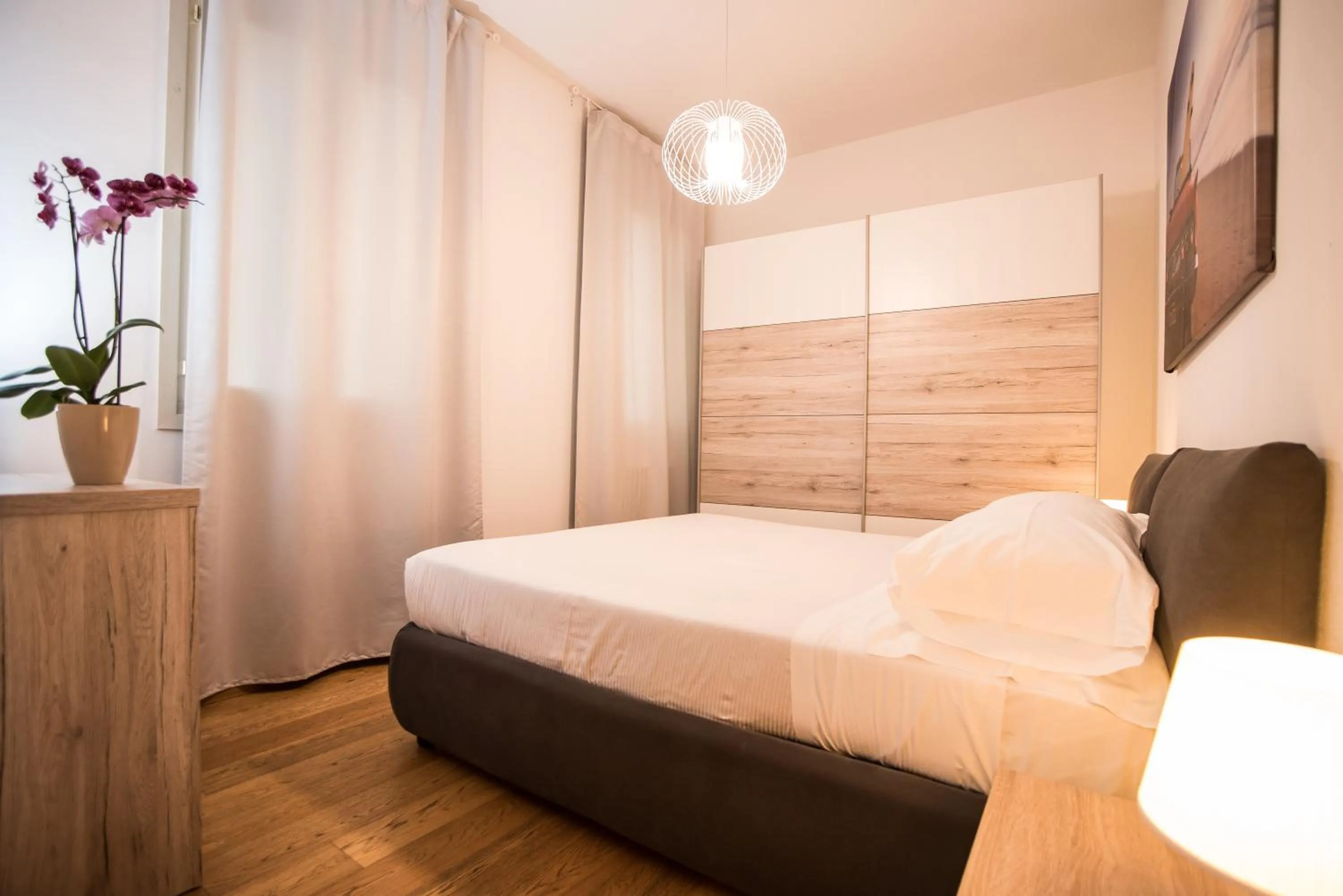 Bedroom, Bed in Hotel Ristorante Ala d'Oro