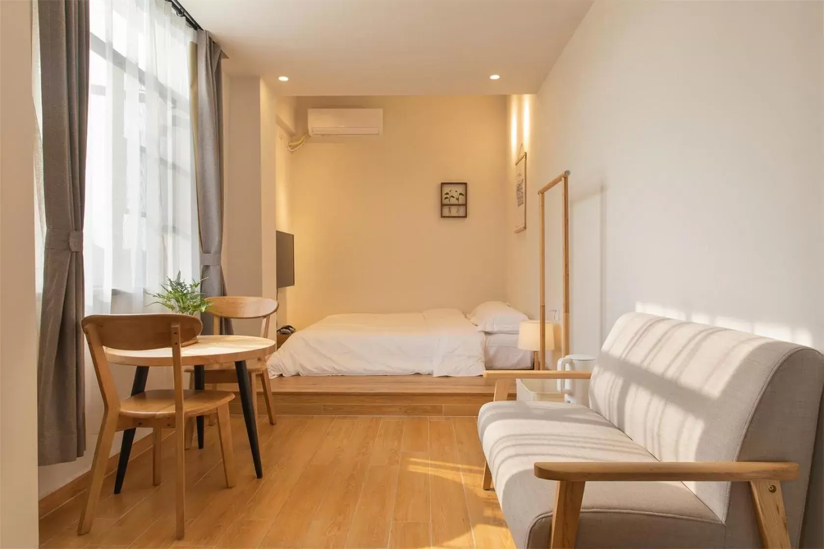 Superior Japanese Style Queen Room in Wander Hostel Superior Japanese Style Queen Room in Wander Hostel