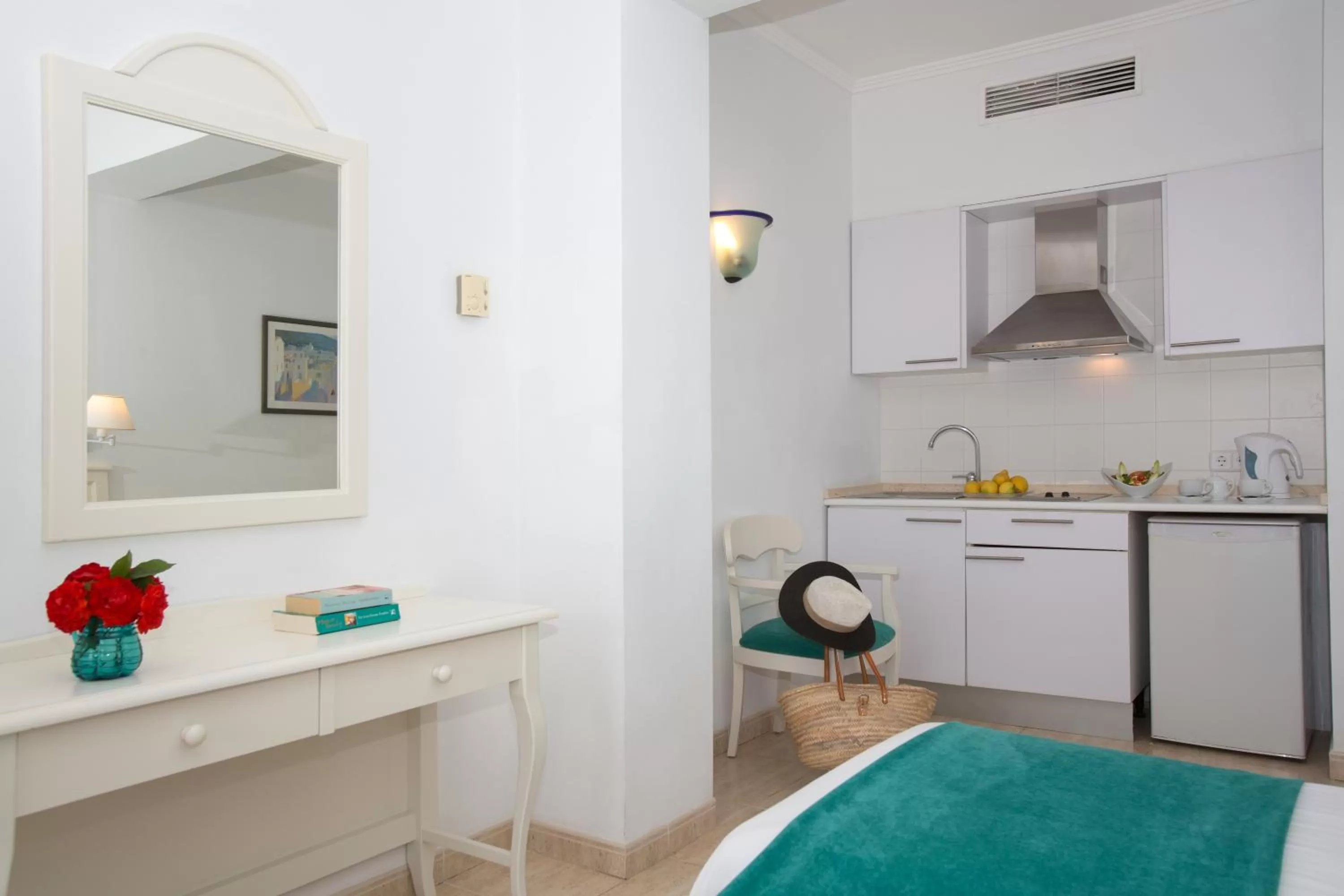 Kitchen or kitchenette, Kitchen/Kitchenette in Hotel Marina