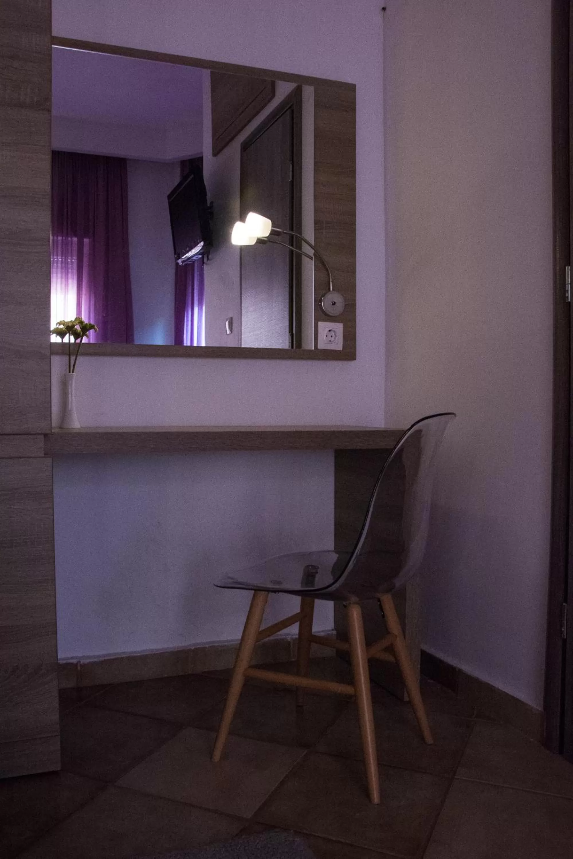 Decorative detail in Marianna Hotel