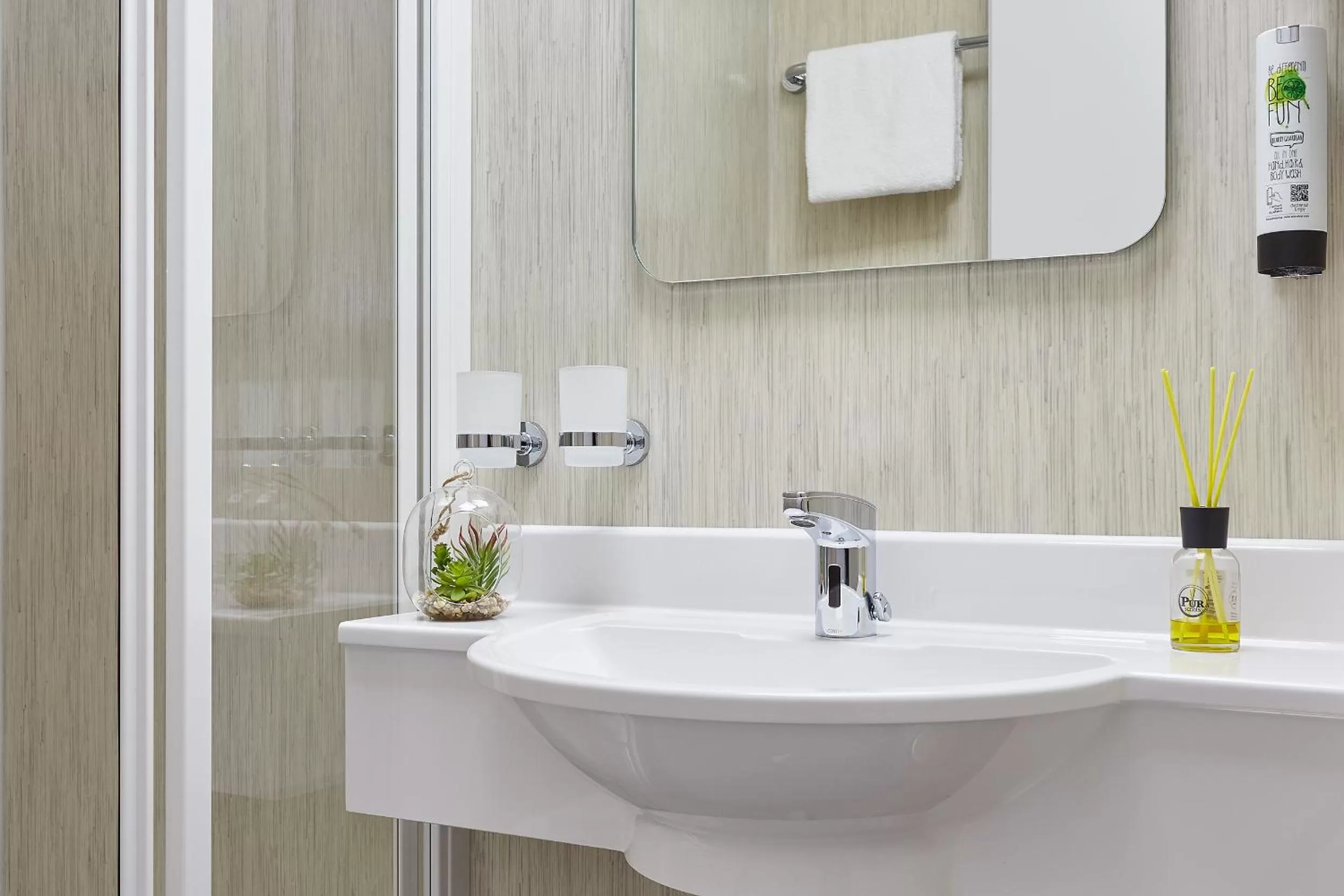 Bathroom in Hotel Anhalt