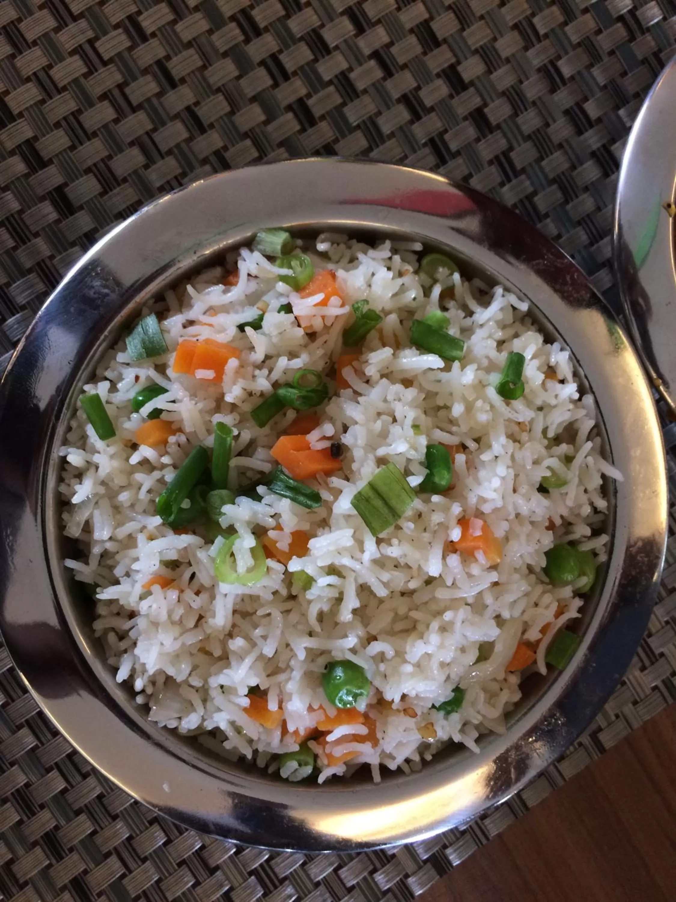 Restaurant/places to eat in ZIBE Salem By GRT Hotels