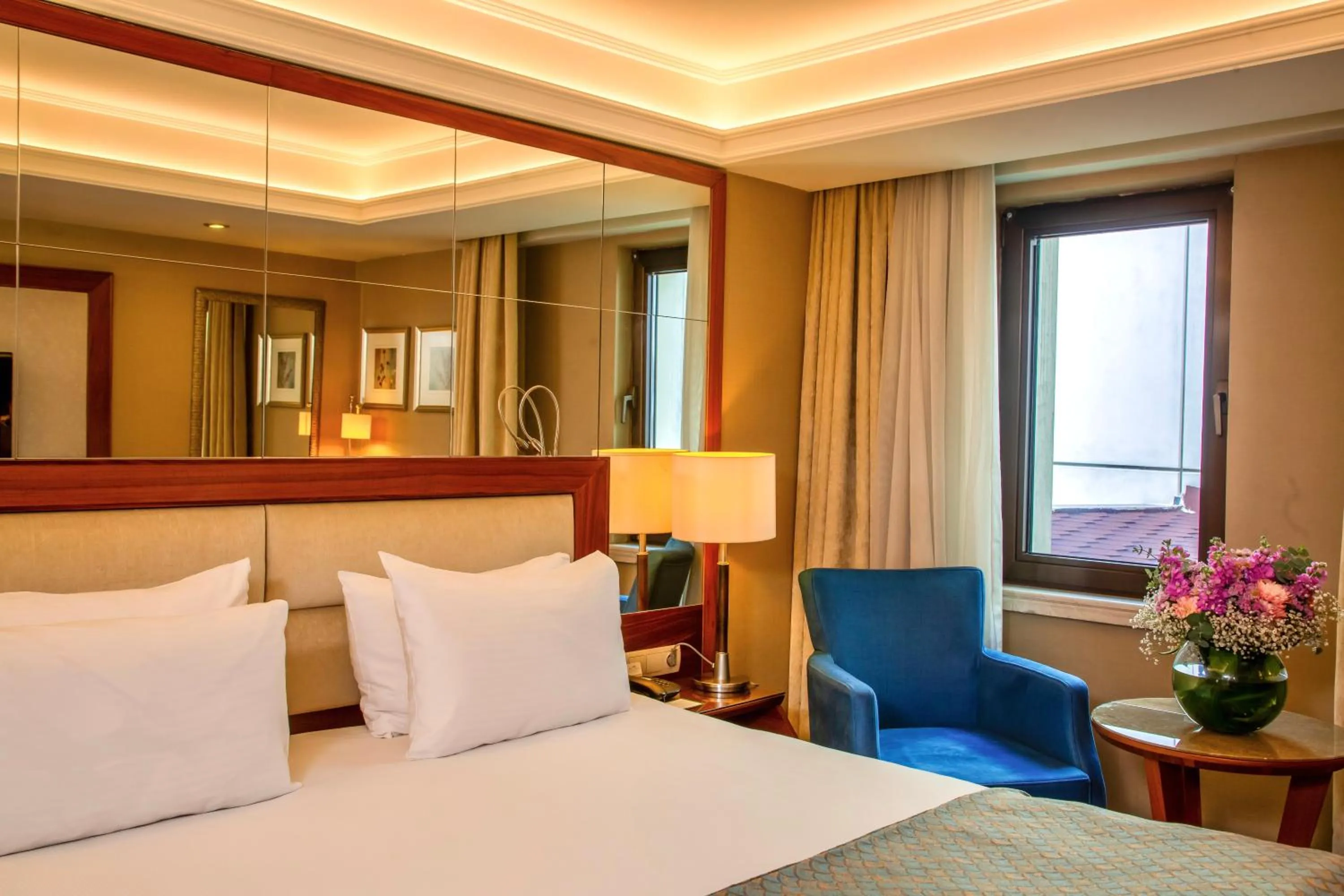 Photo of the whole room, Bed in Marigold Thermal & Spa Hotel Bursa