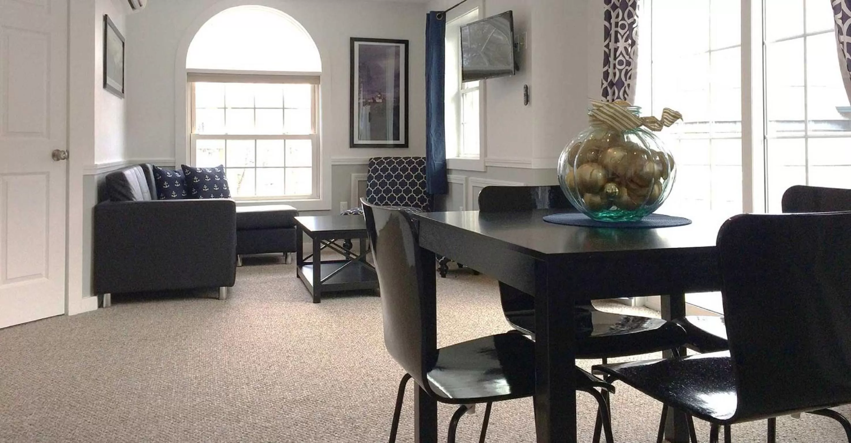 Seating area in Acadia Hotel - Downtown