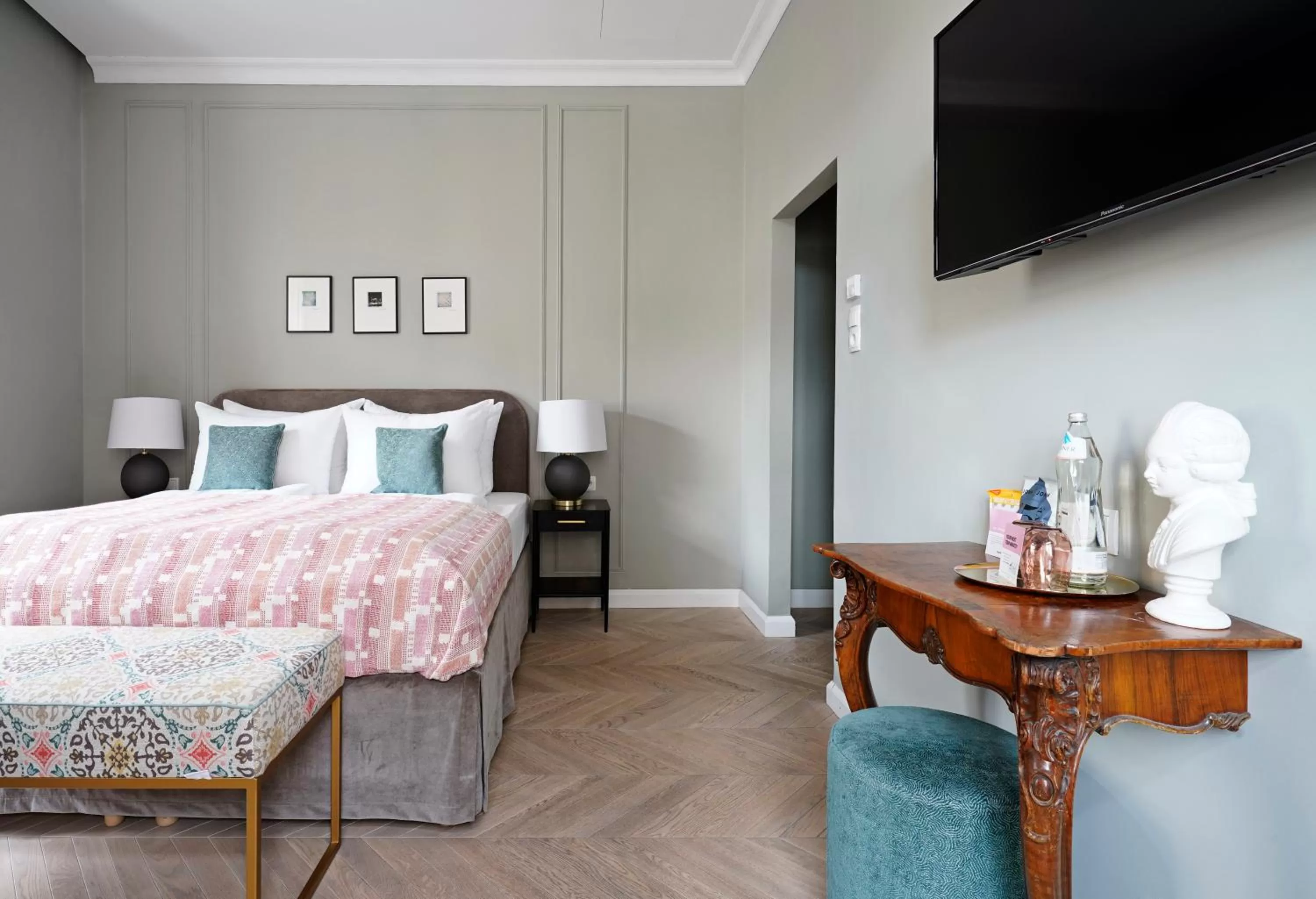 Bedroom, Bed in numa l Mozart