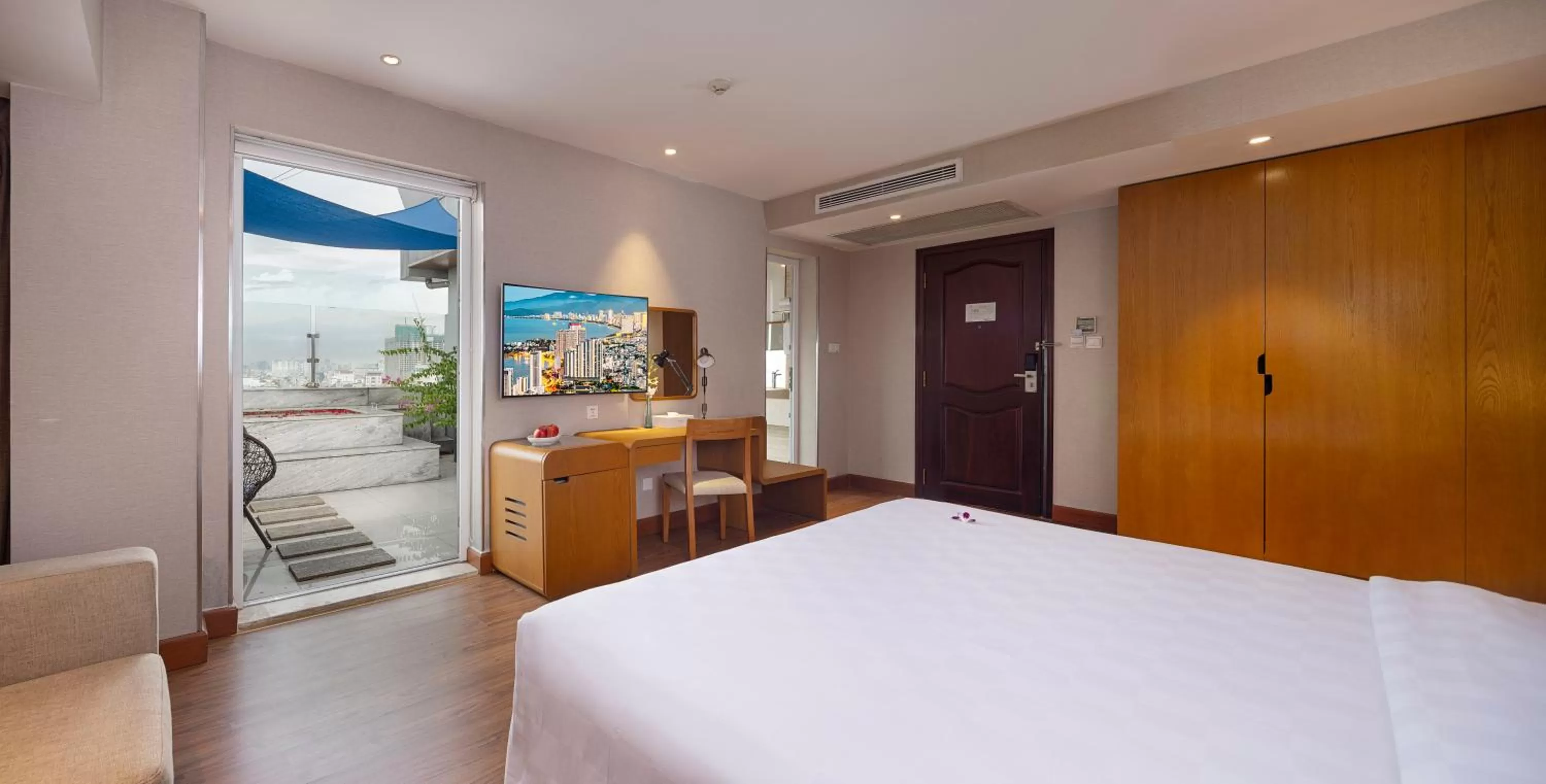 View (from property/room), Bed in Harmony Saigon Hotel & Spa