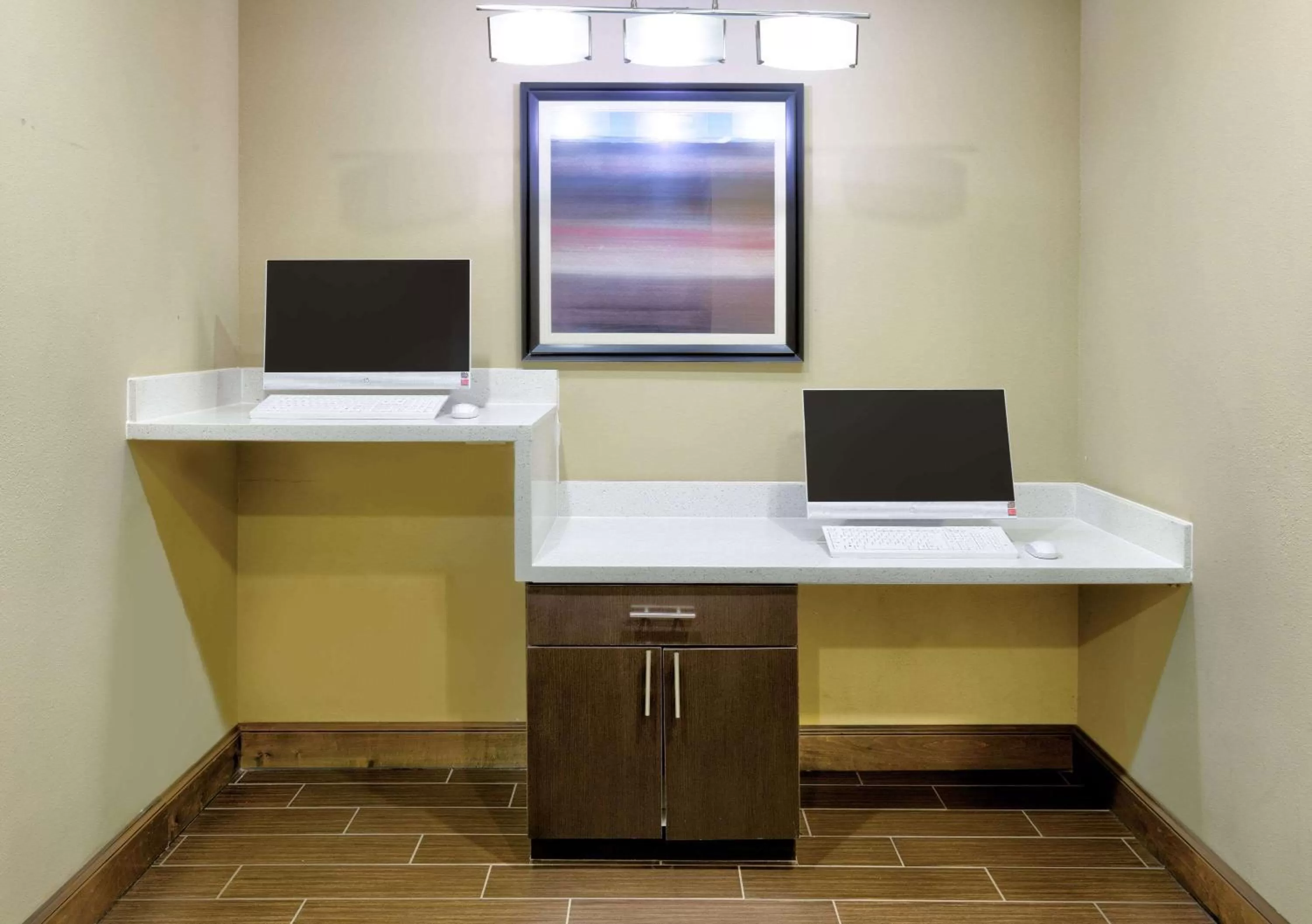 Breakfast in La Quinta by Wyndham Clinton Historic Route 66