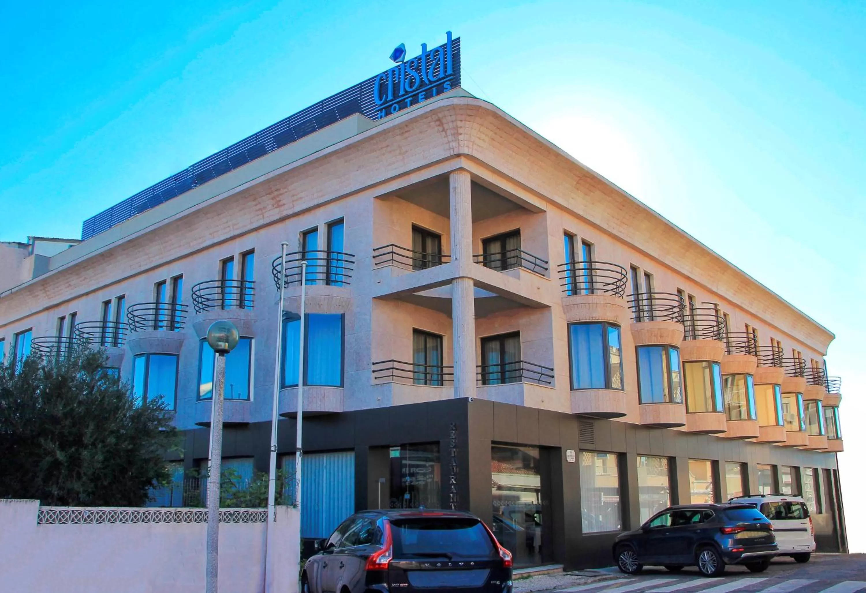 Property building in Hotel Cristal Setúbal