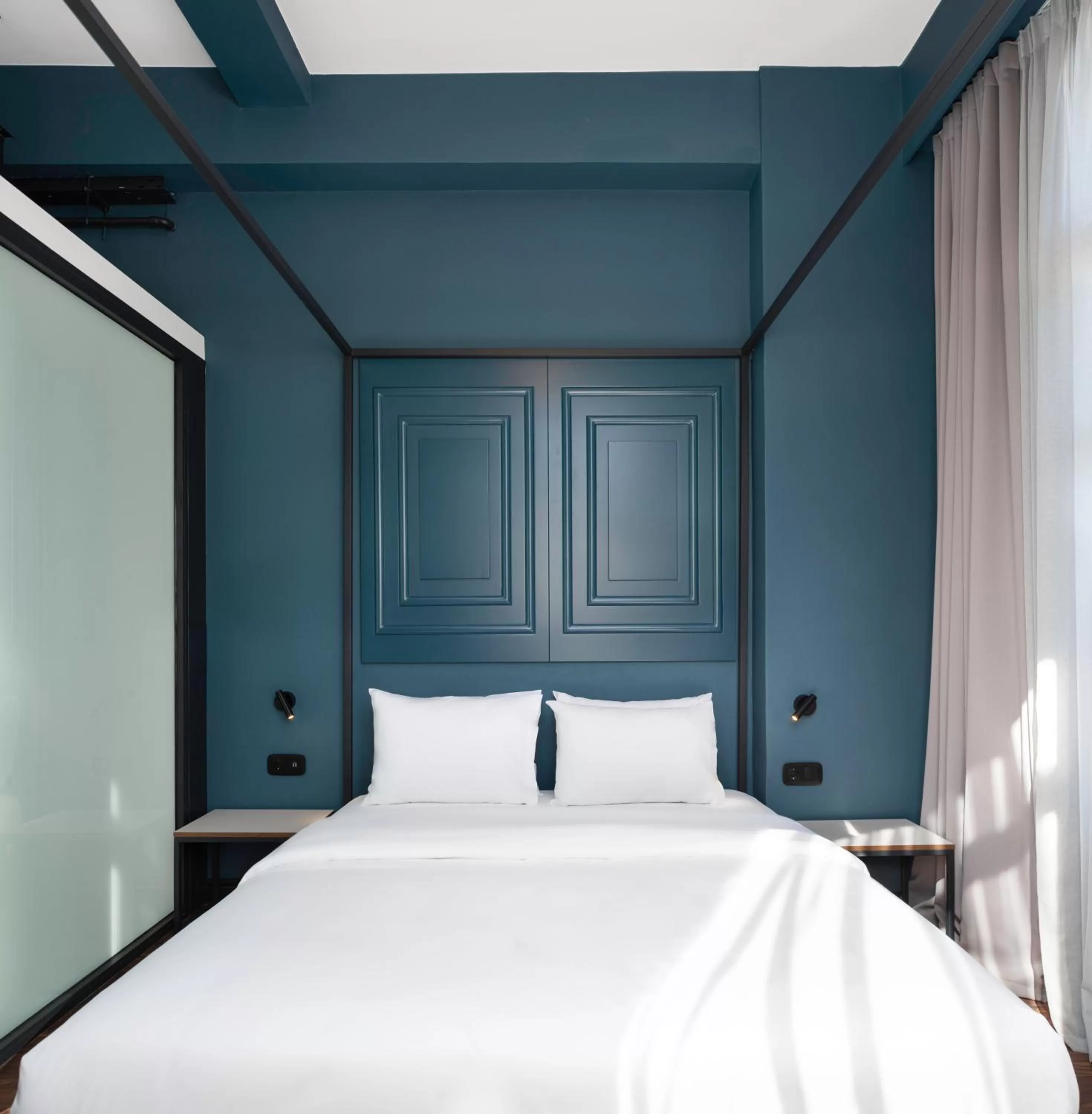 Bed in Colors Urban Hotel Thessaloniki