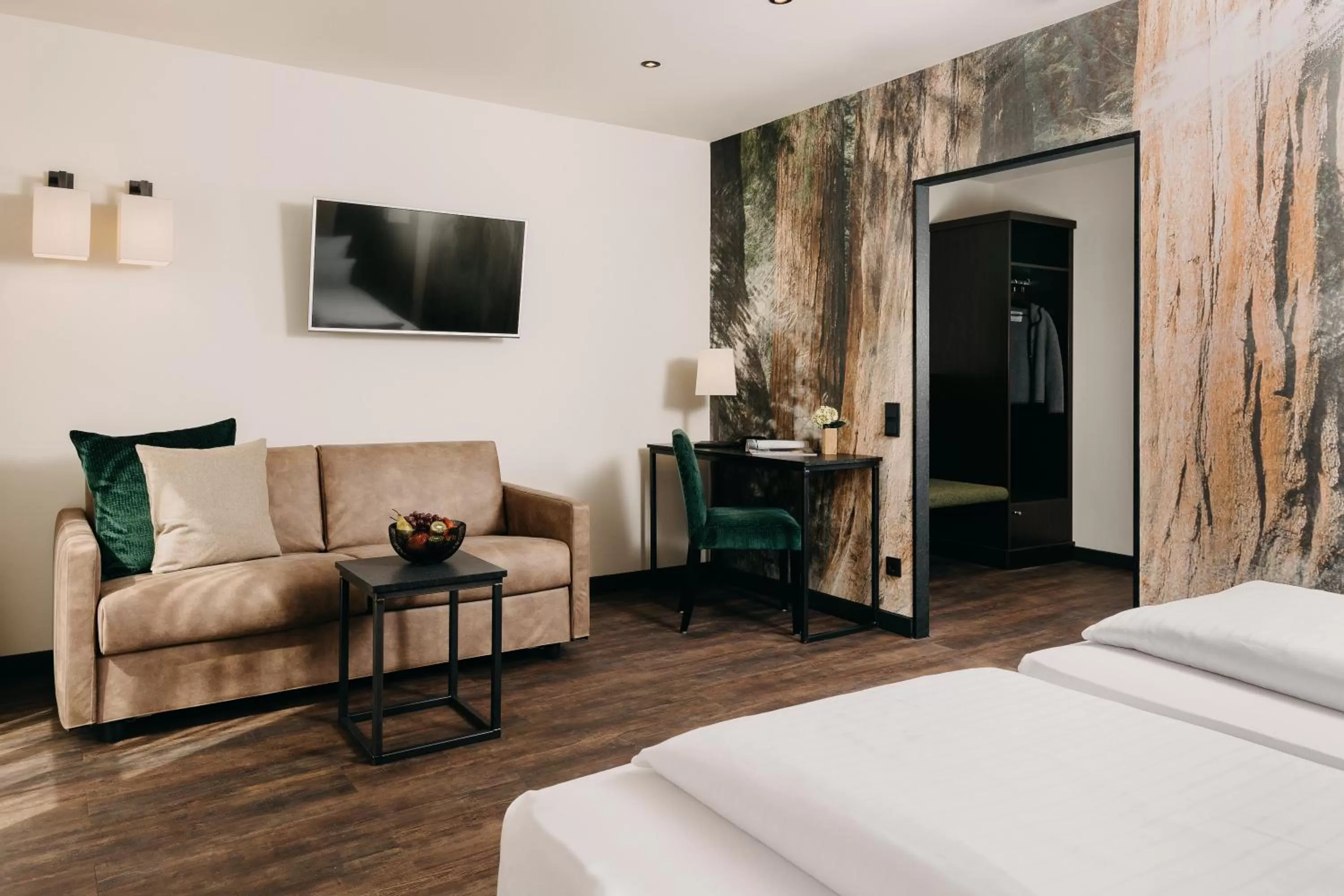 TV and multimedia, Bed in Hotel Forsthaus Nürnberg Fürth