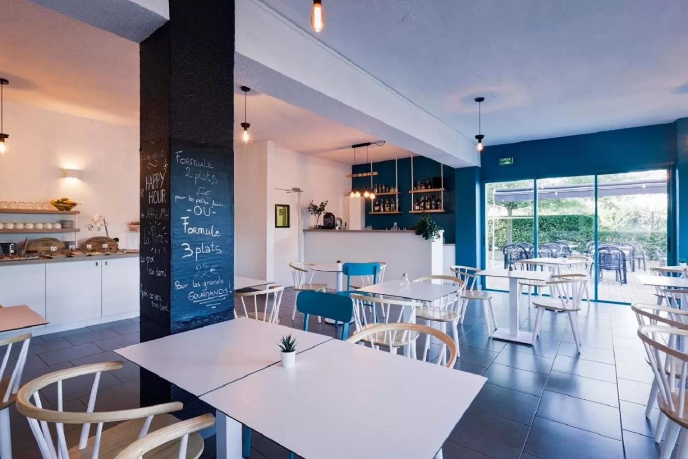 Restaurant/places to eat in Kyriad Lyon Sud - Saint Genis Laval