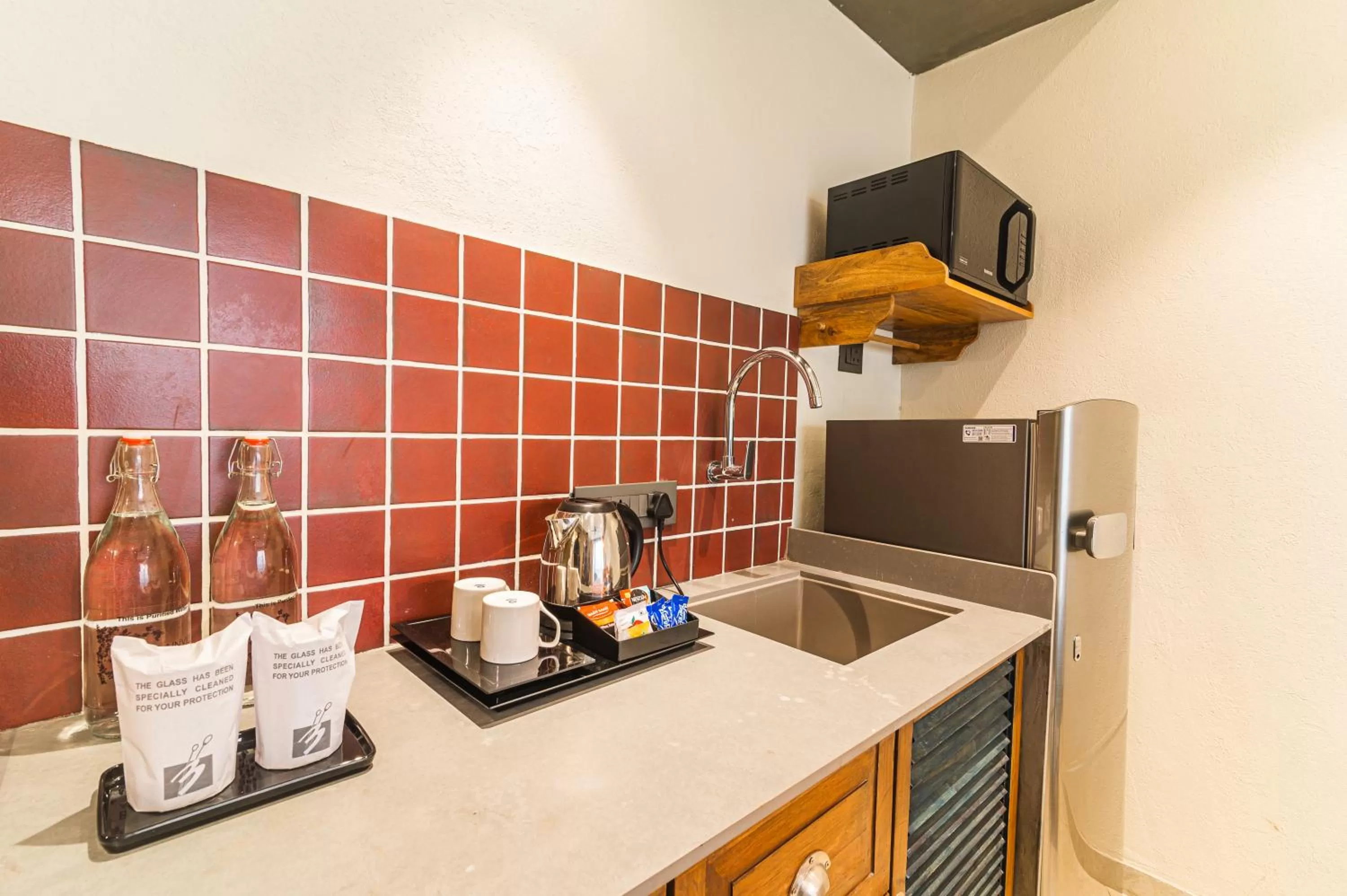 Coffee/tea facilities in Bougainvilla Apartment