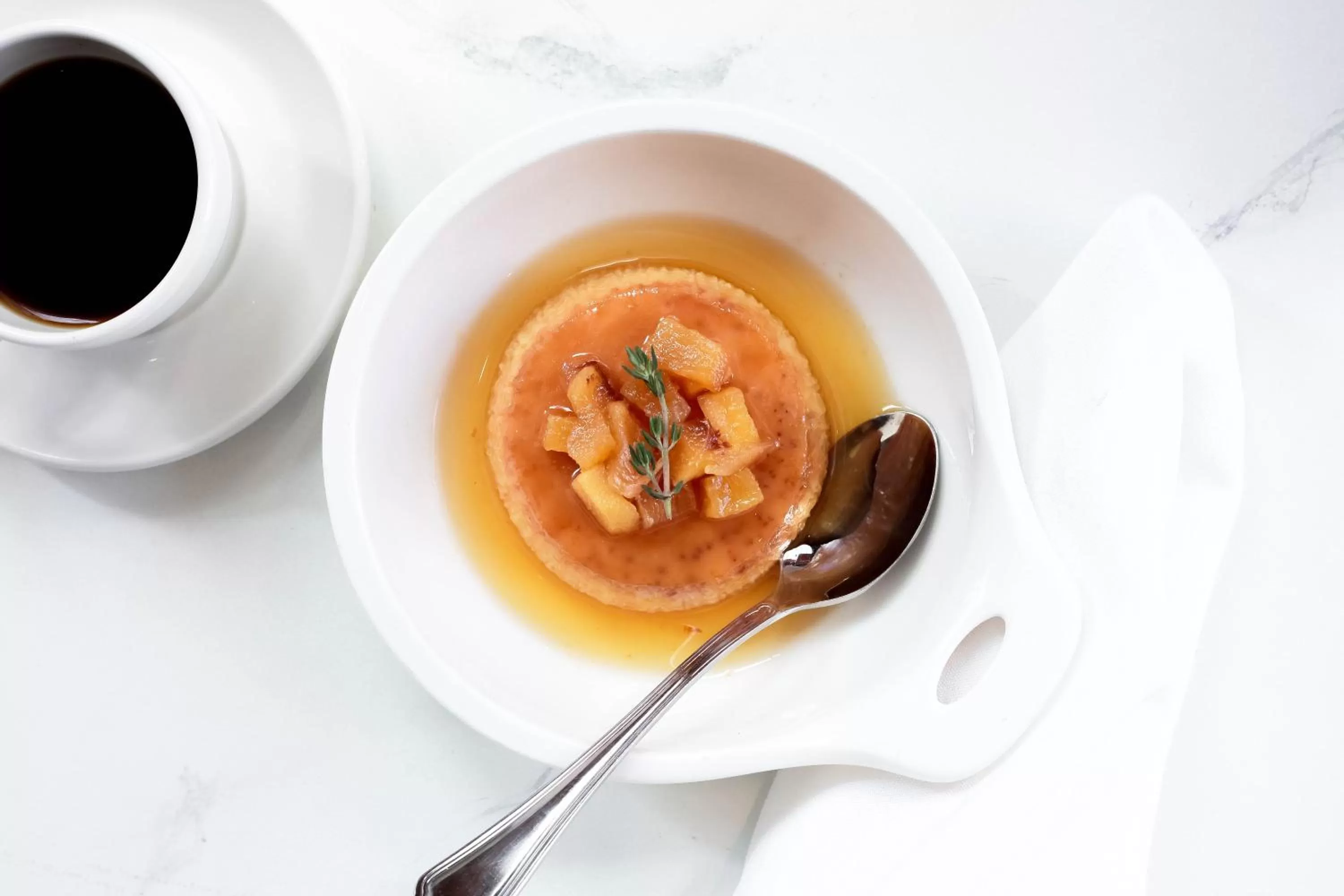 Restaurant/places to eat in Kimpton Cardinal Hotel by IHG