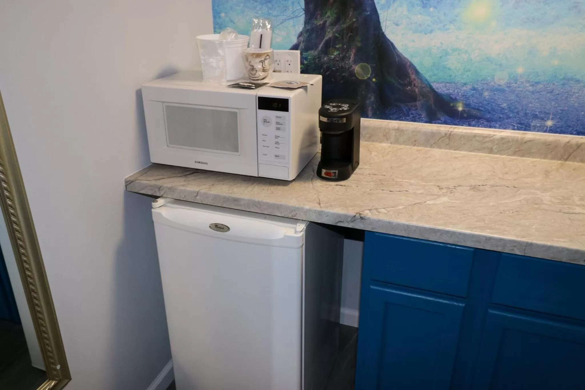 Coffee/tea facilities in Envi Boutique Hotel Henderson-Evansville South