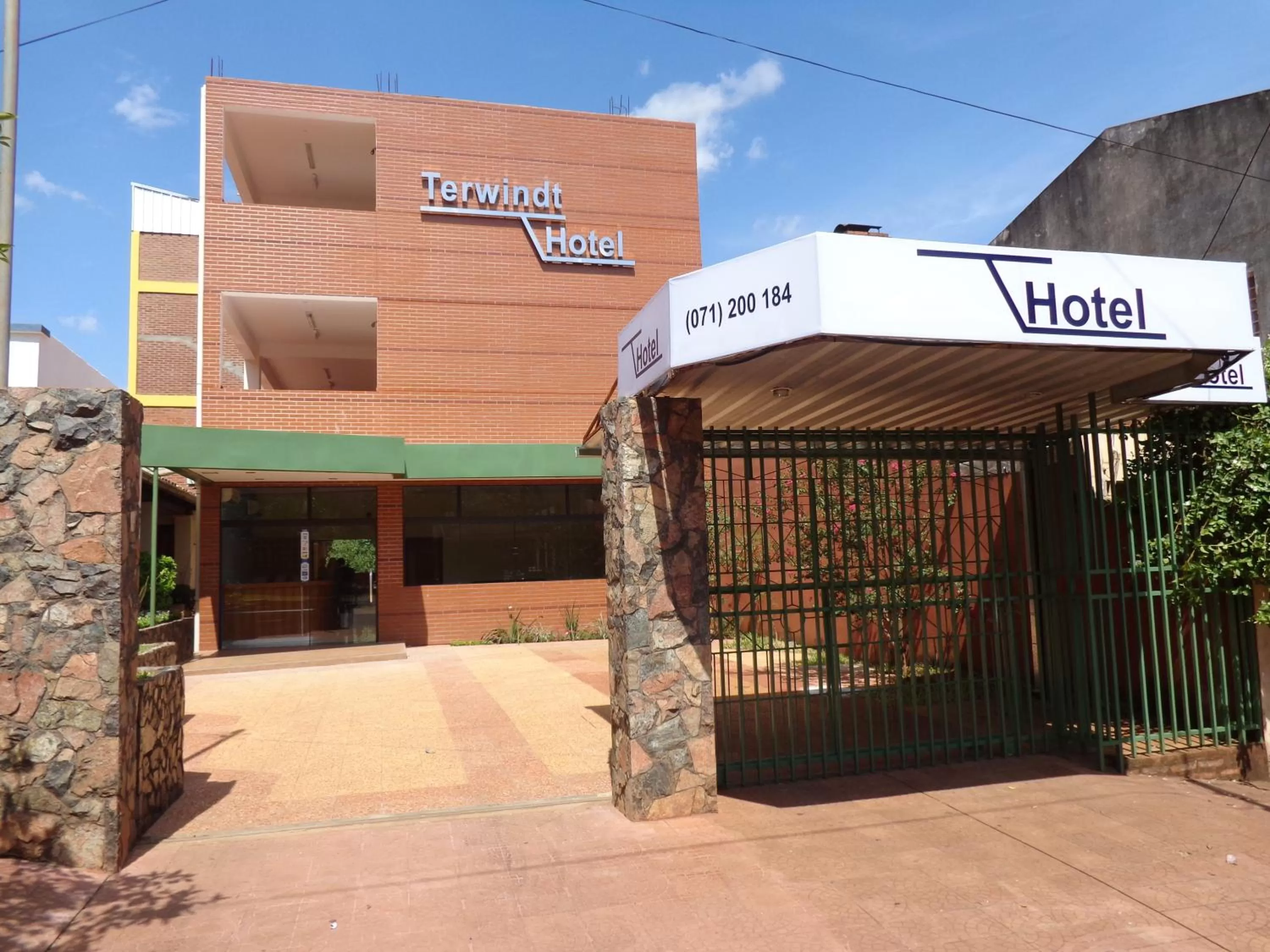 Day in Terwindt Hotel